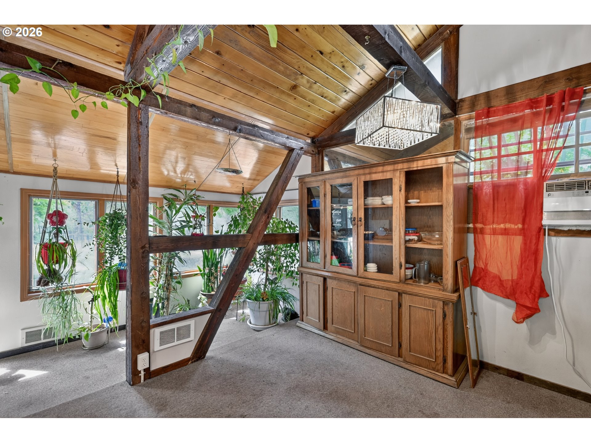223 Goldenpine Property Photo 8