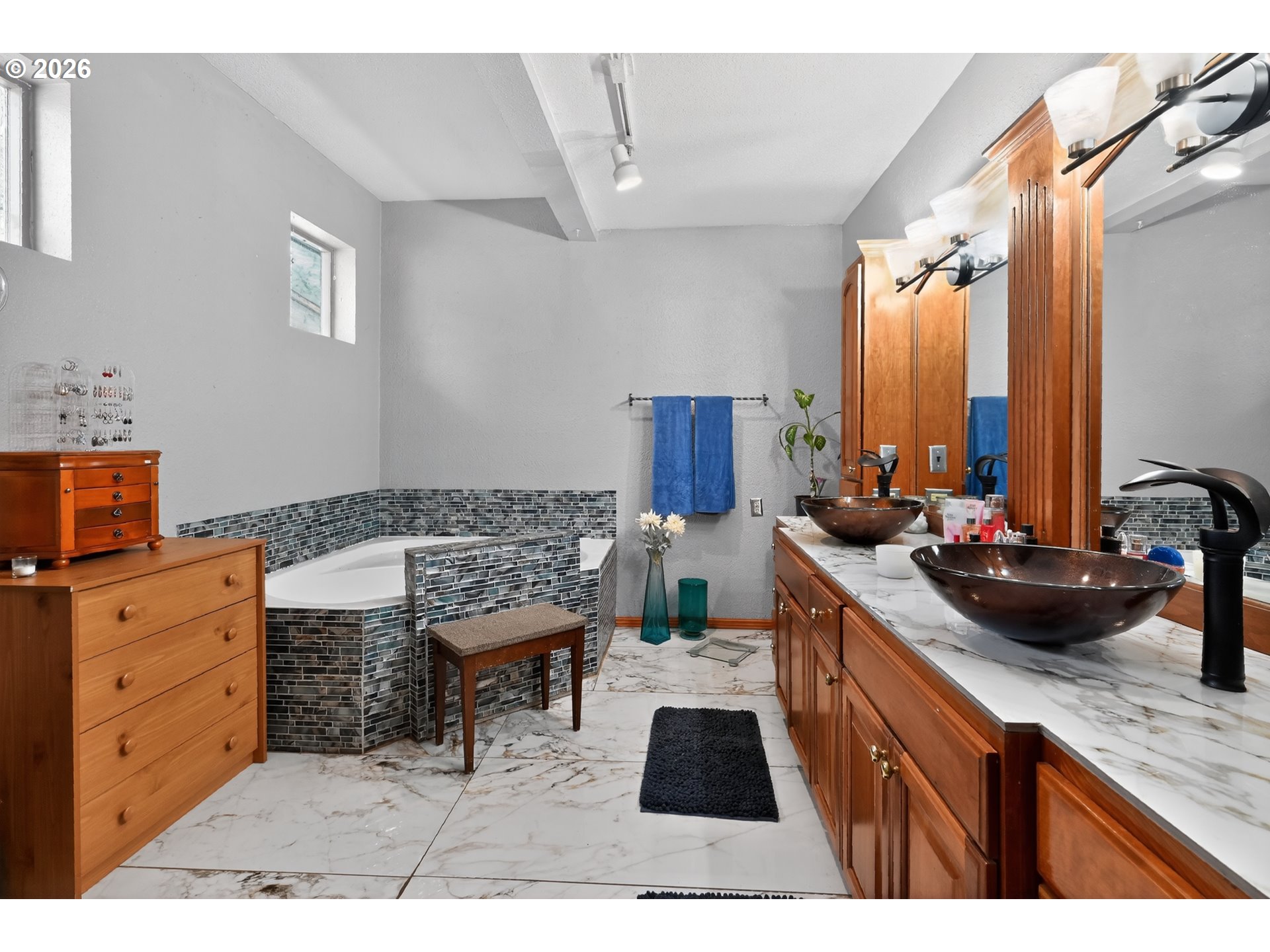 223 Goldenpine Property Photo 24