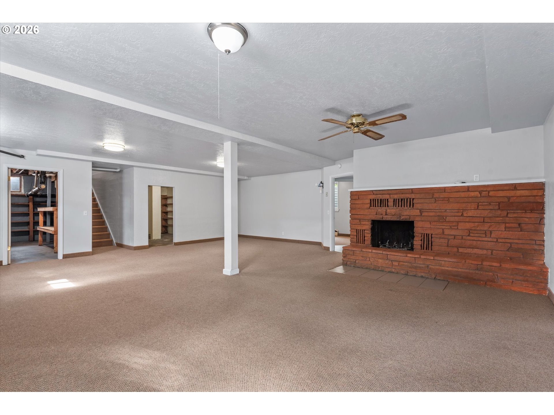 2945 6th St Property Photo 24