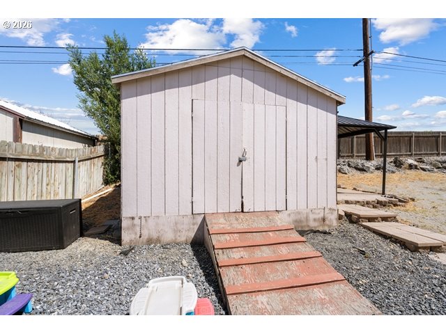 607 E Autumn Ave Property Photo 32