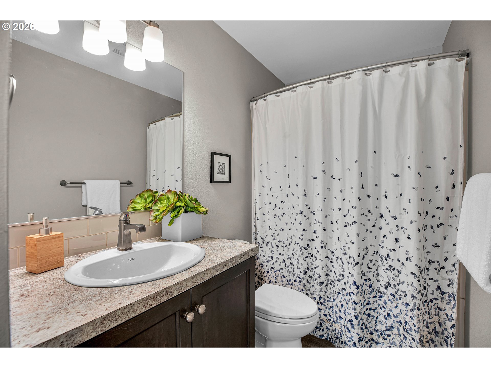 3724 Se Schiller St Property Photo 18