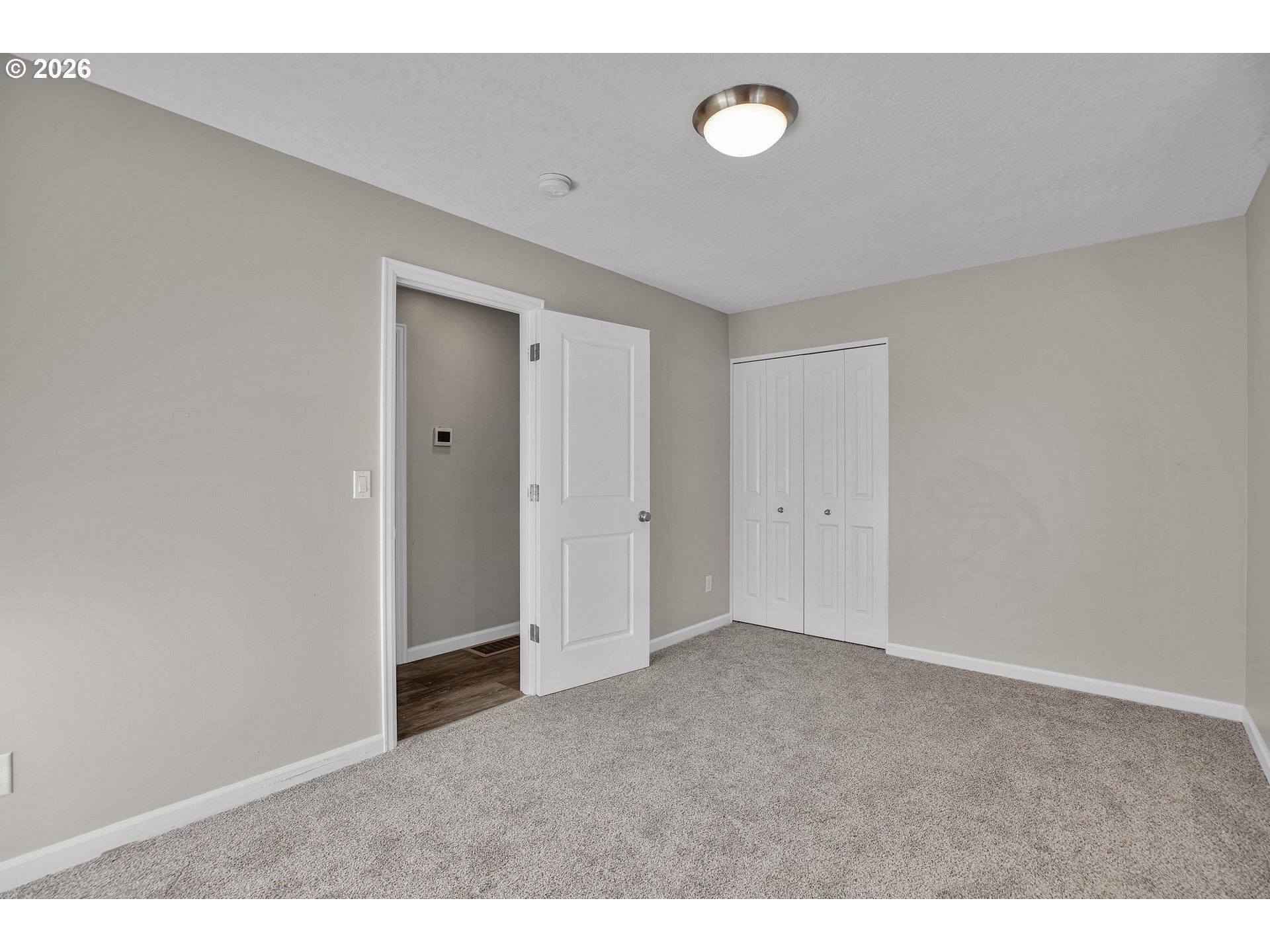 3724 Se Schiller St Property Photo 27