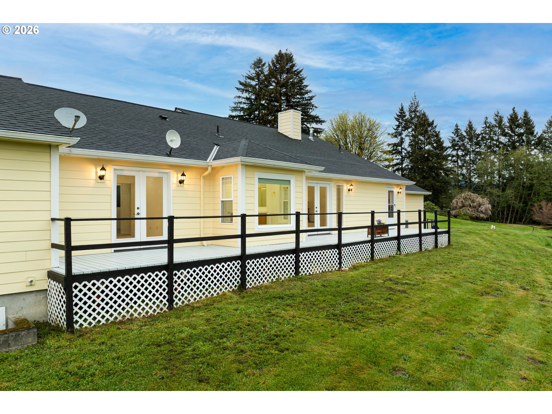 351 Butte Hill Rd Property Photo 35