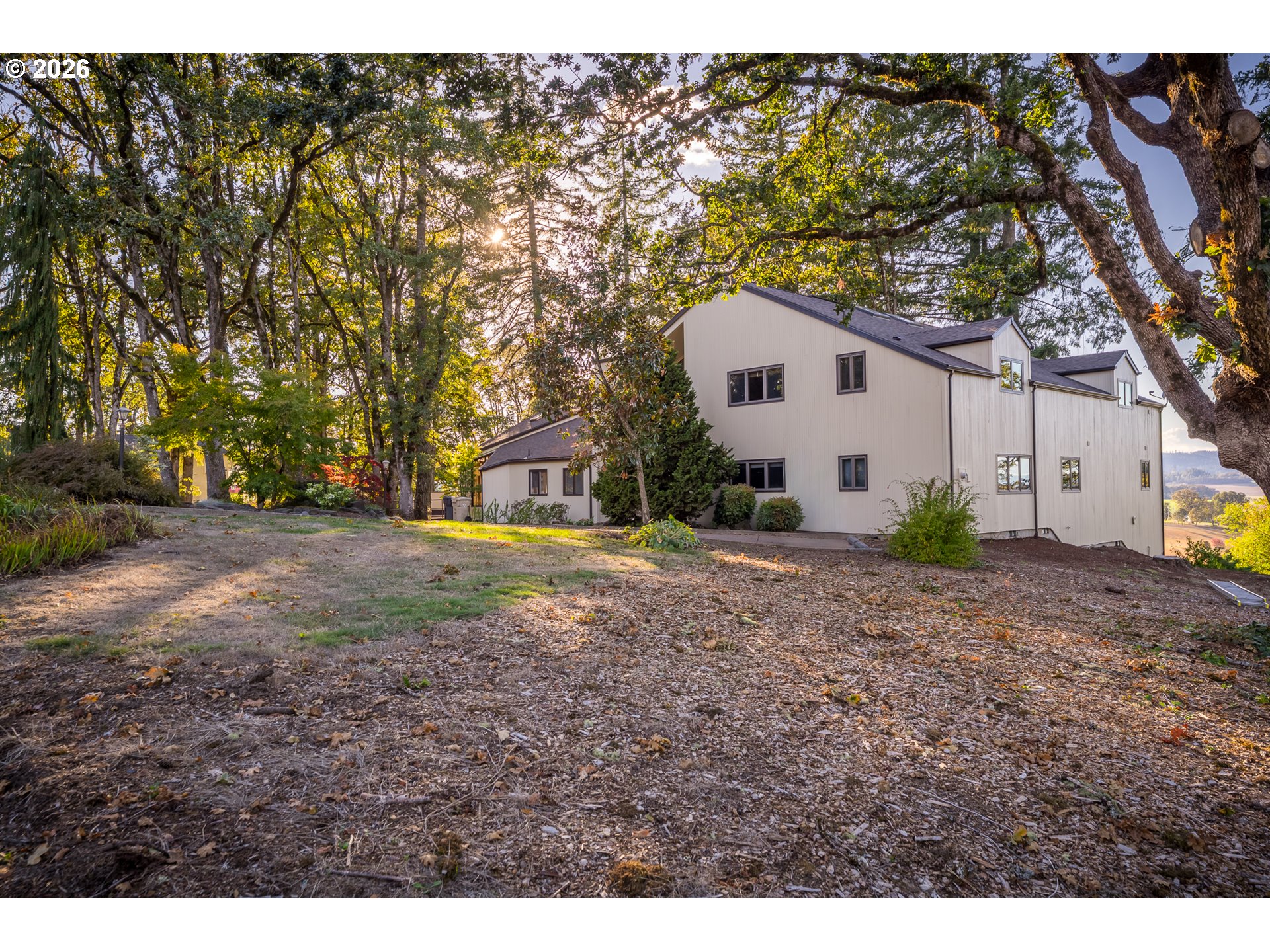628 Kouns Dr Nw Property Photo 3