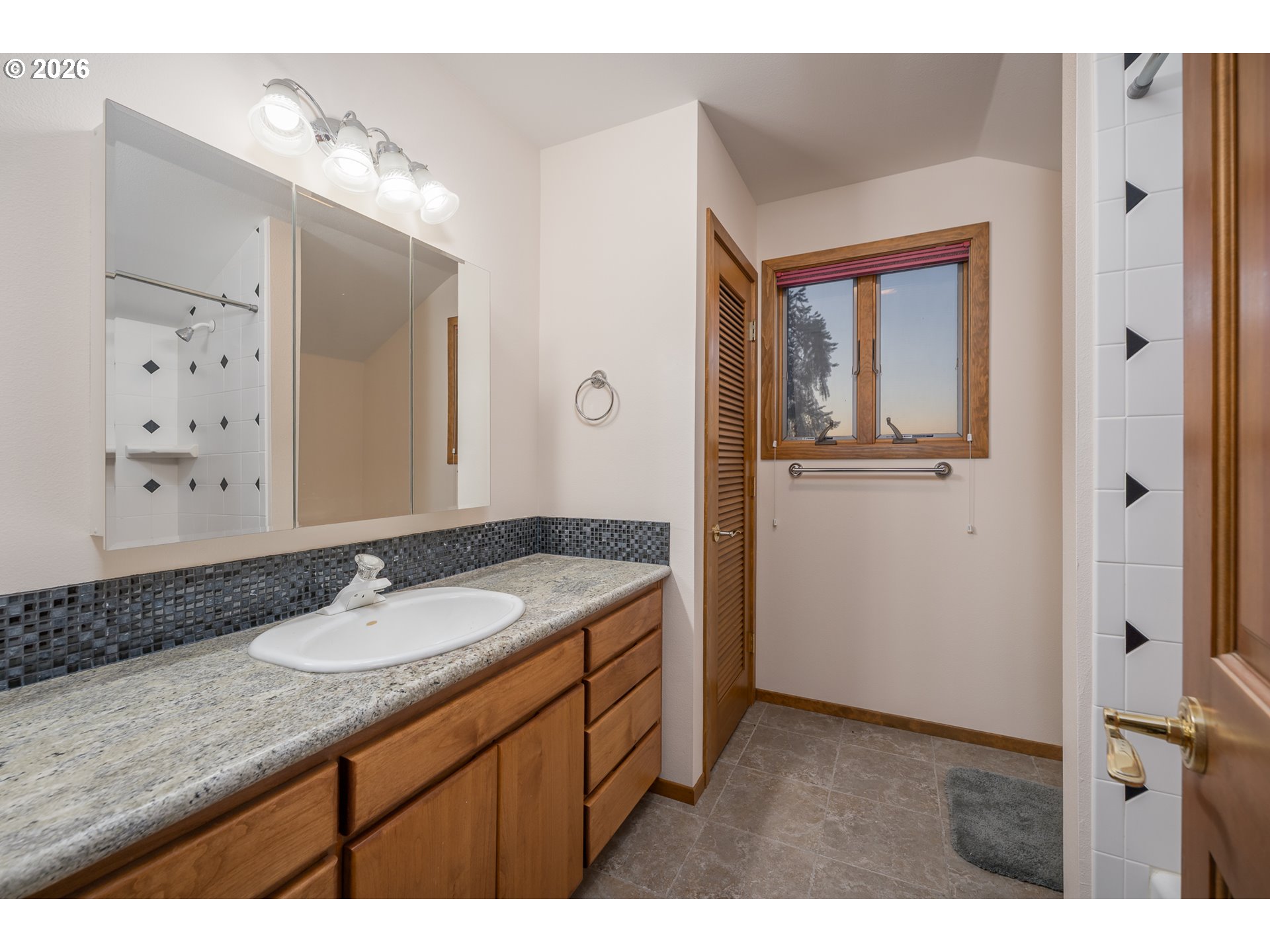 628 Kouns Dr Nw Property Photo 30
