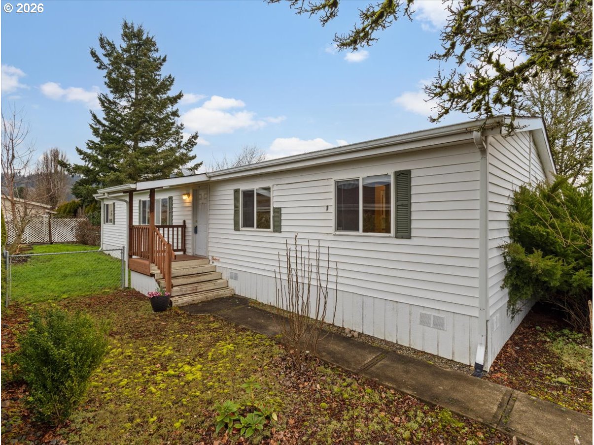 53 HERITAGE BLVD