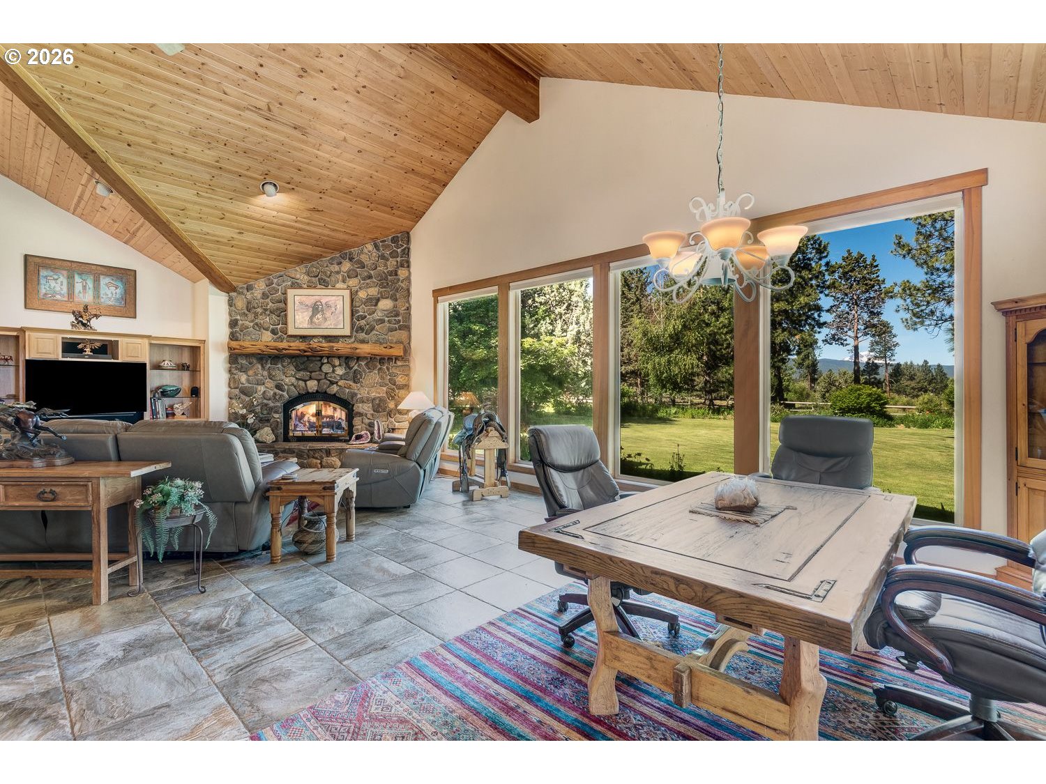 64464 Collins Rd Property Photo 10