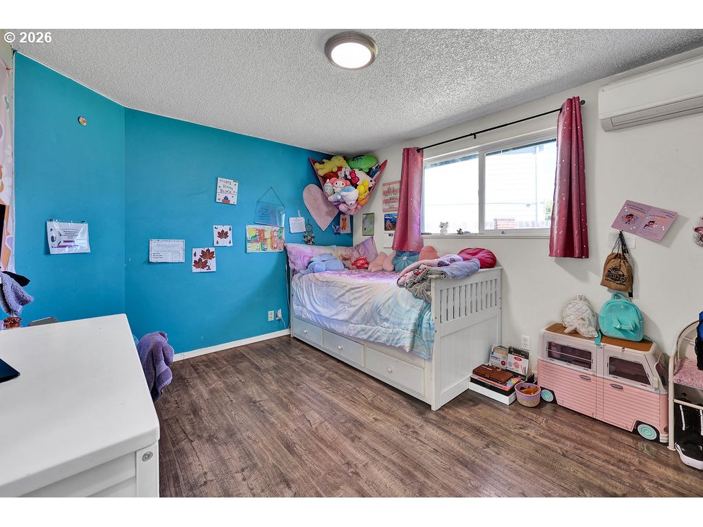 4514 Souza St Property Photo 14
