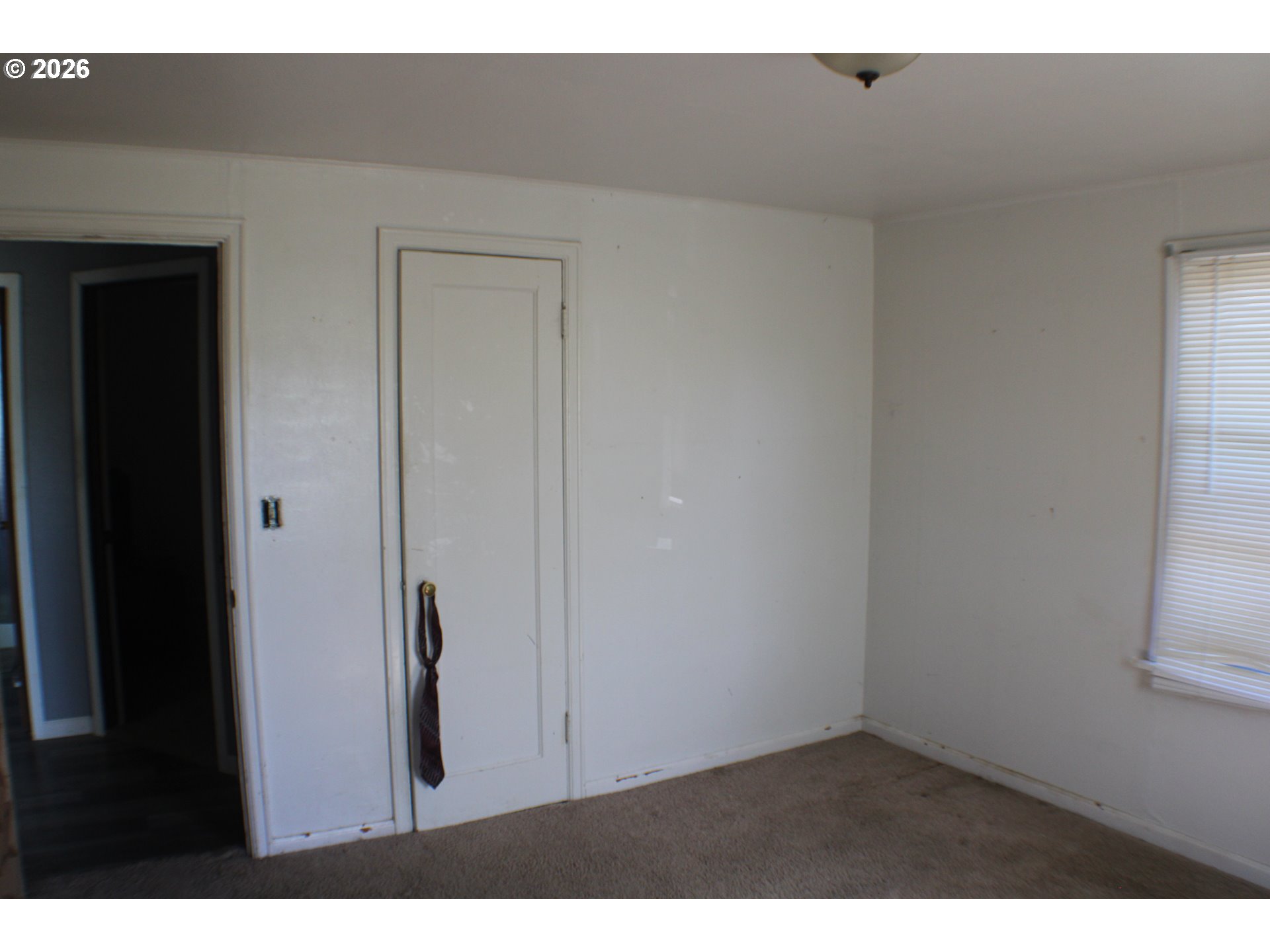 721 Ne Christian St Property Photo 8