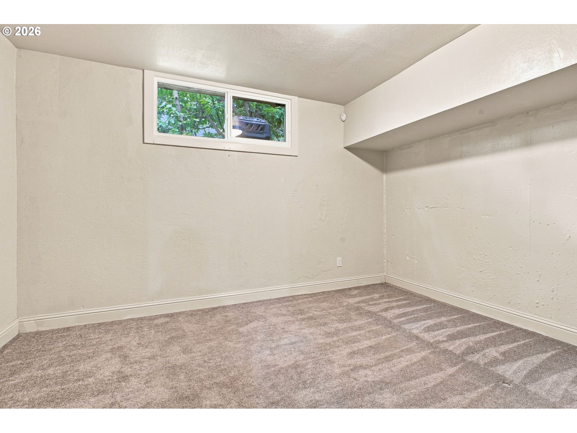 1960 W 25th Ave Property Photo 35