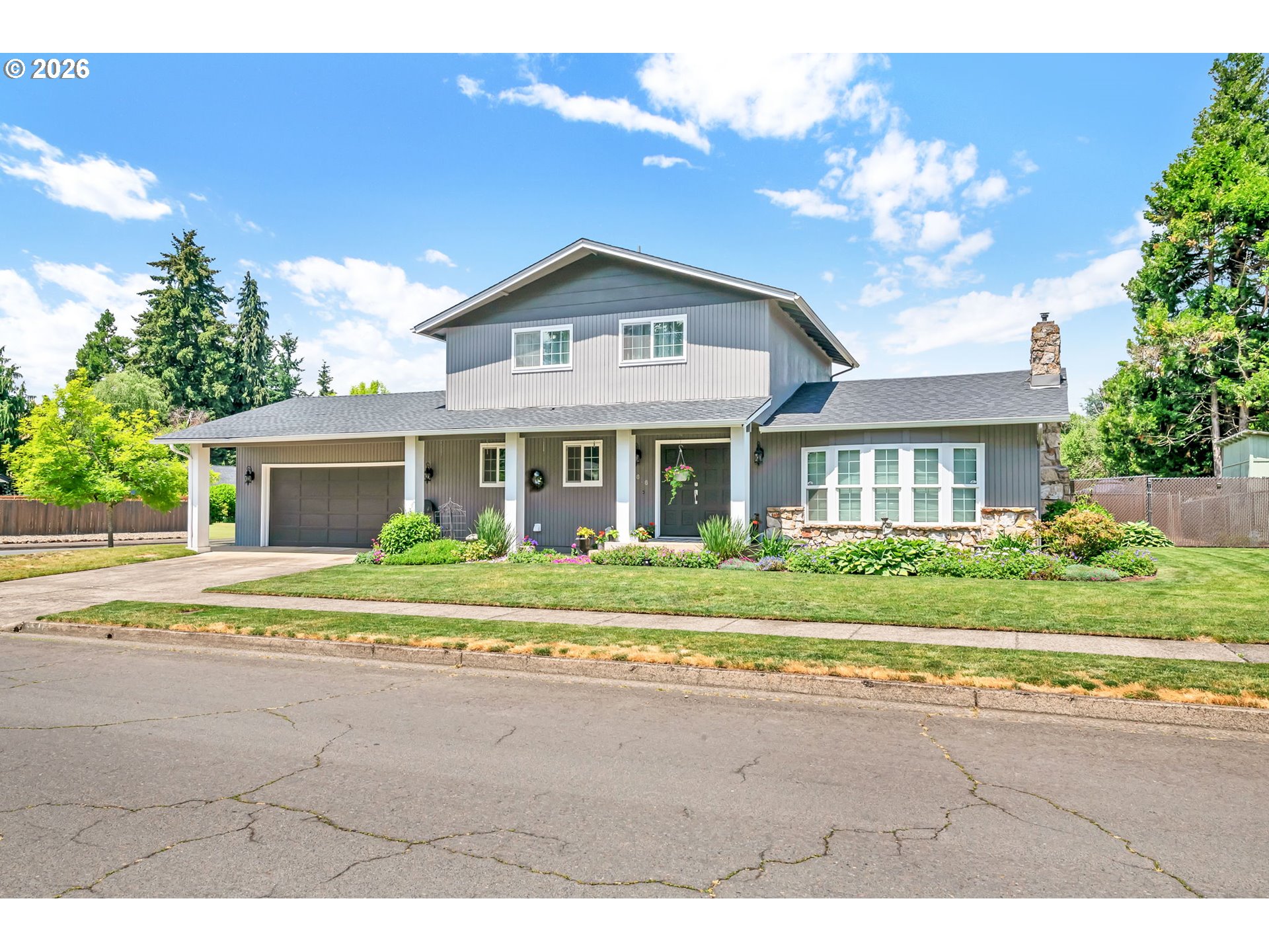 6616 E ST Property Photo 1