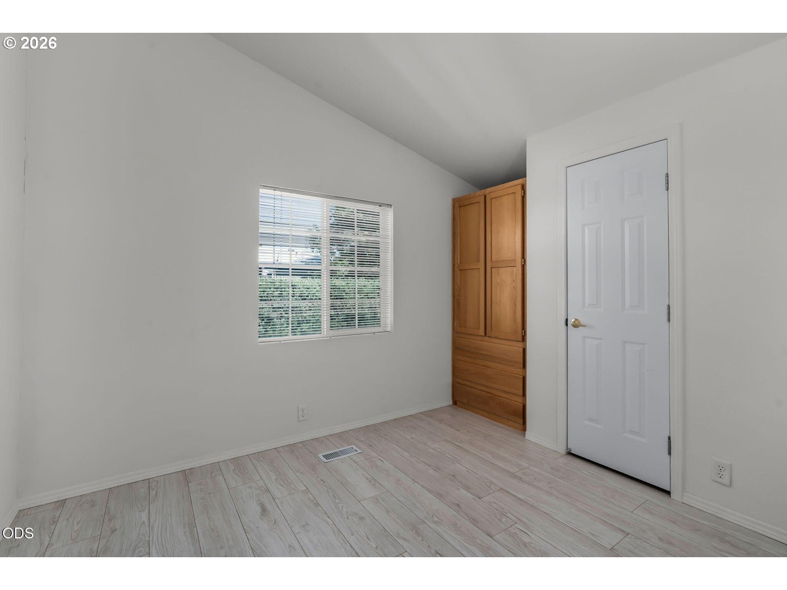 811 Ne Paiute Ct Property Photo 15
