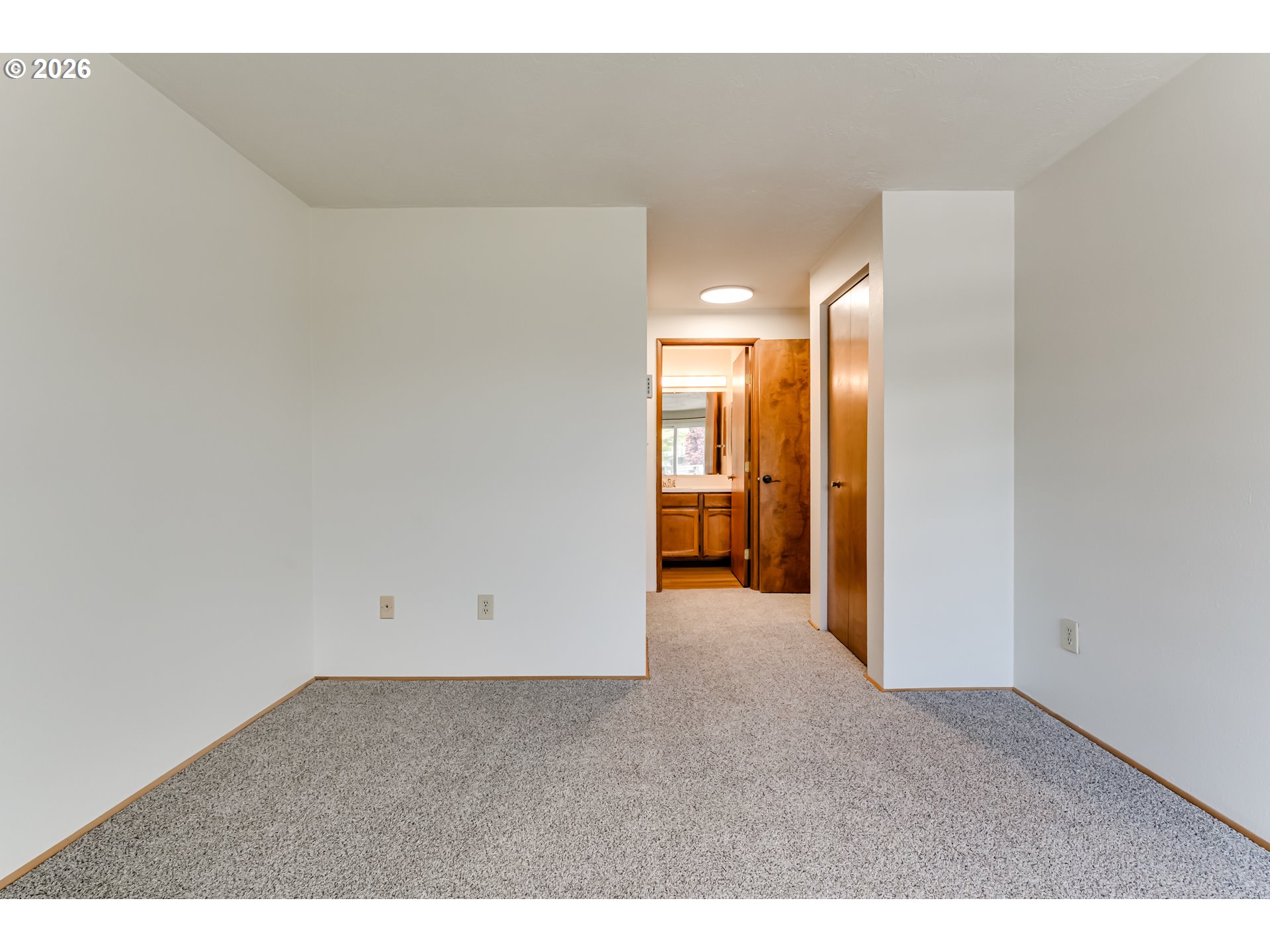 650 Harlow Rd 256 Property Photo 15