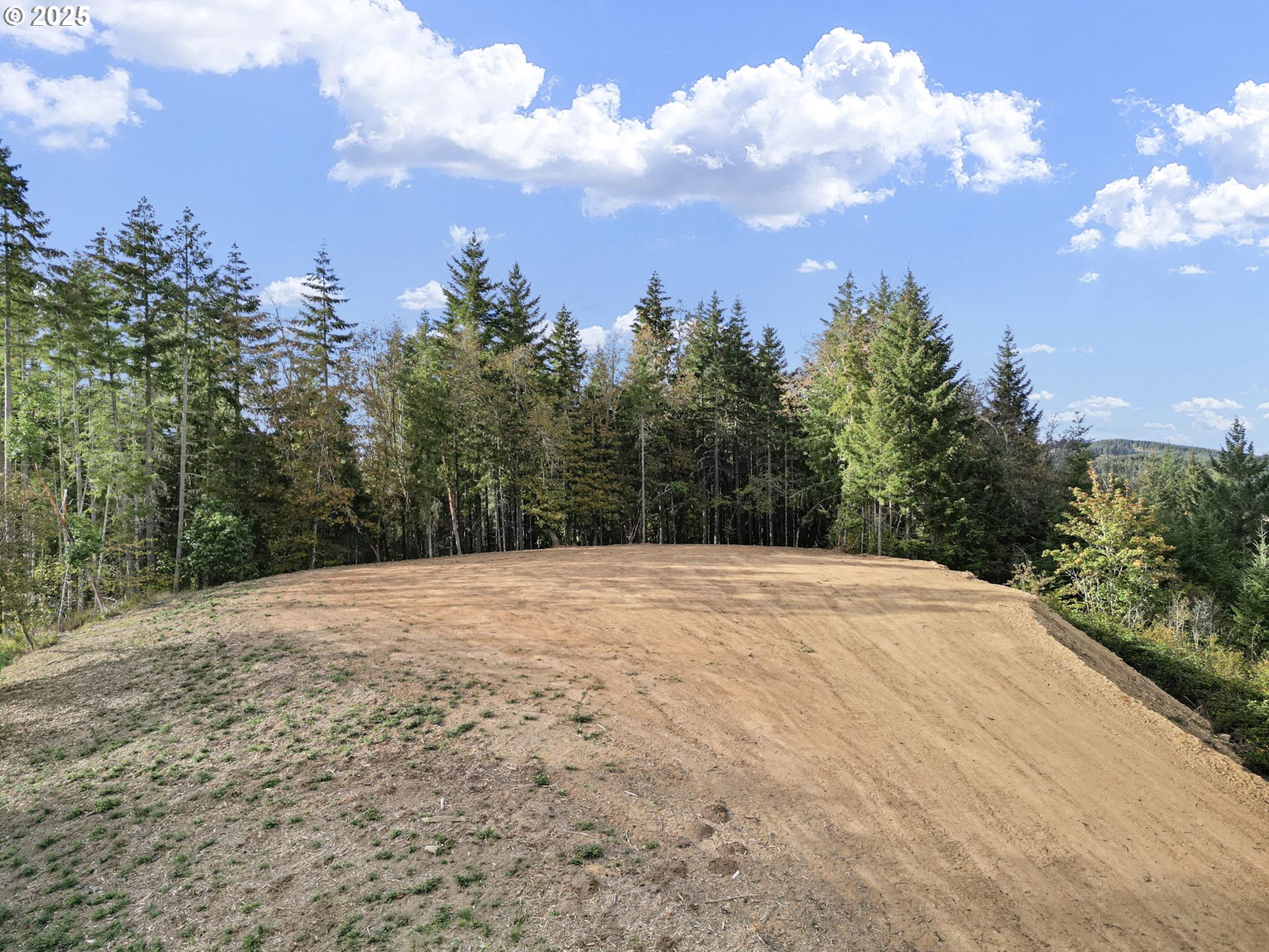 24977 Sturtevant Dr Property Photo 6