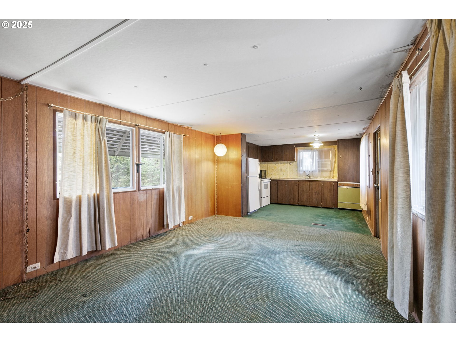24977 Sturtevant Dr Property Photo 24