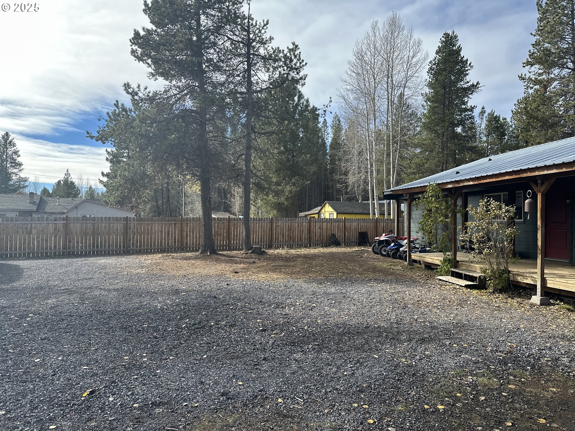 136010 Hwy 97 Property Photo 2