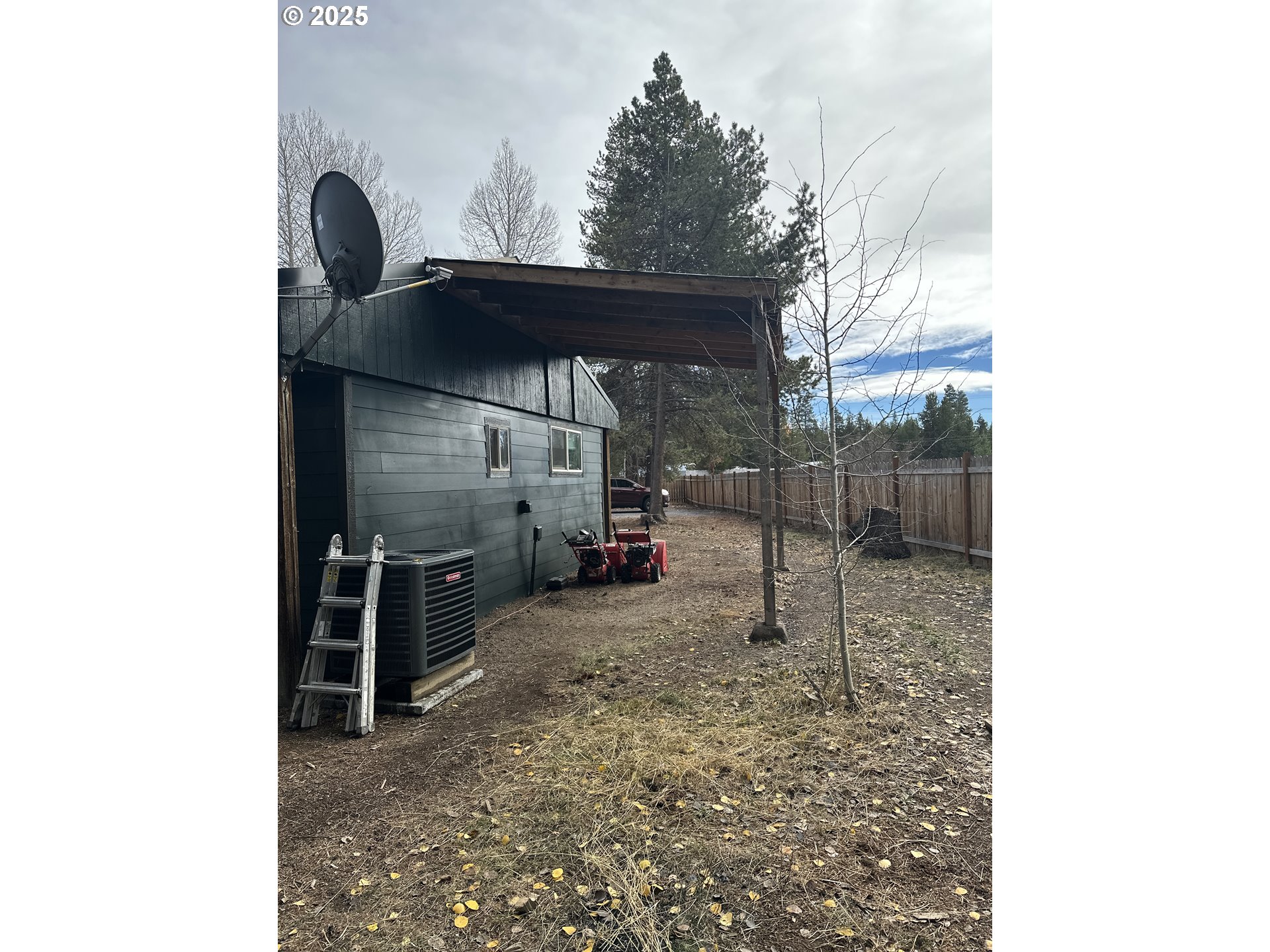 136010 Hwy 97 Property Photo 32