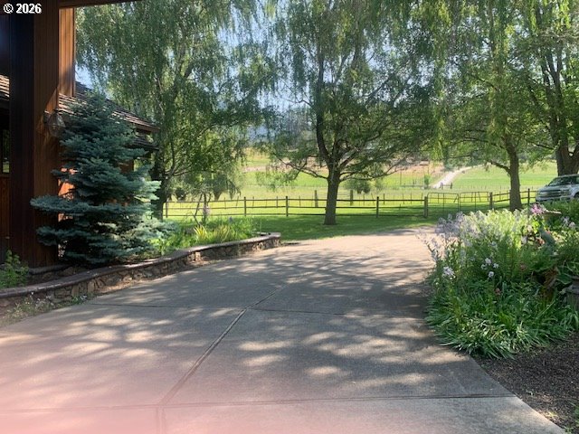 59926 Comstock Rd Property Photo 3