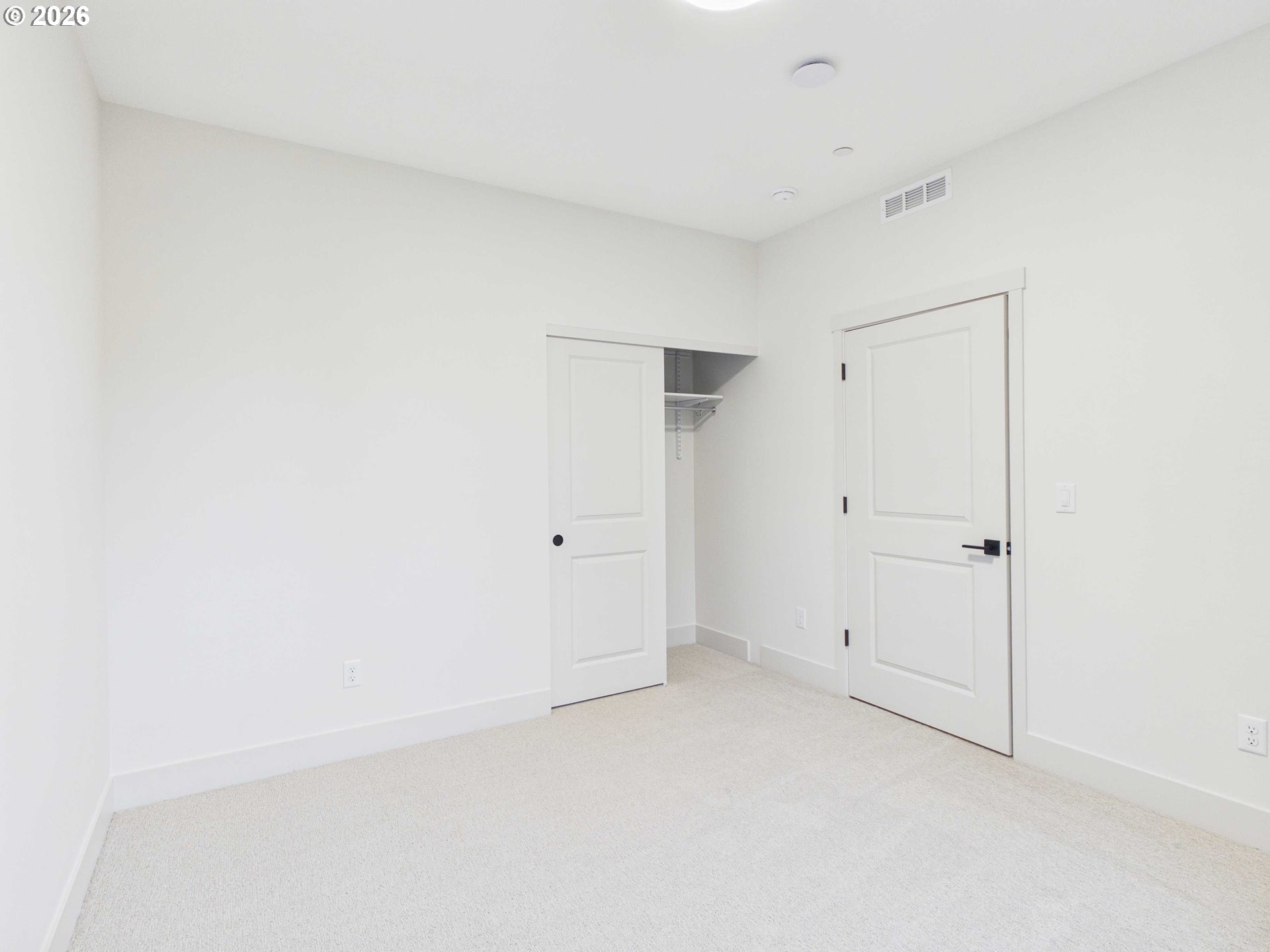 521 W 20th Way Property Photo 14