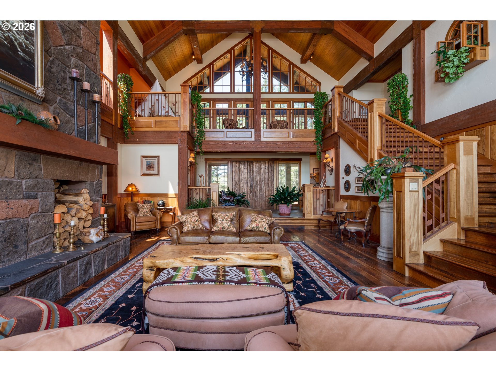 36044 Highway 101 Property Photo 6