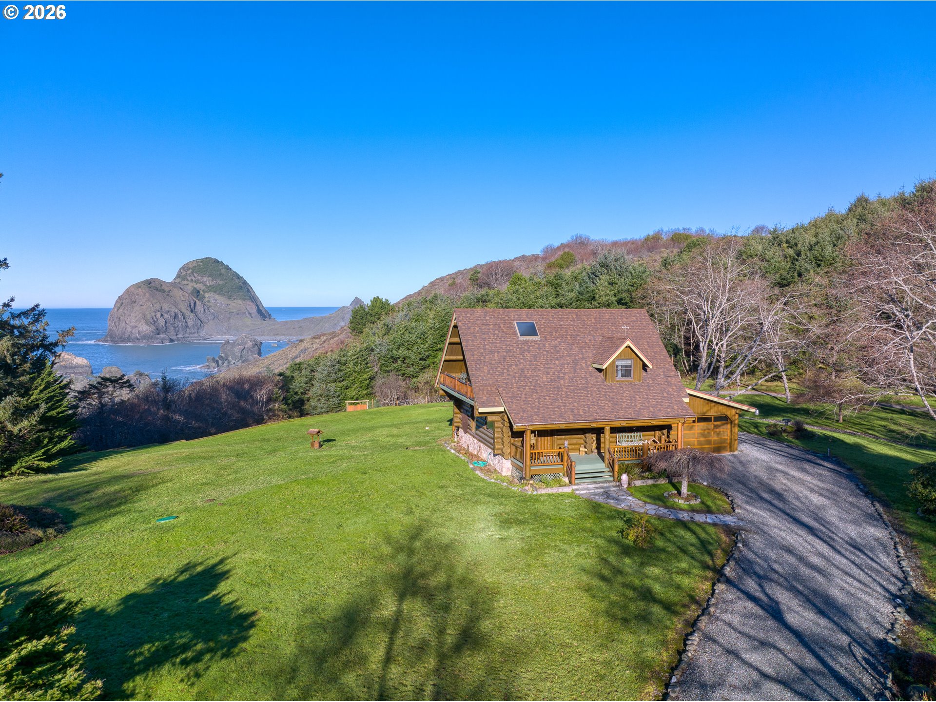 36044 Highway 101 Property Photo 26