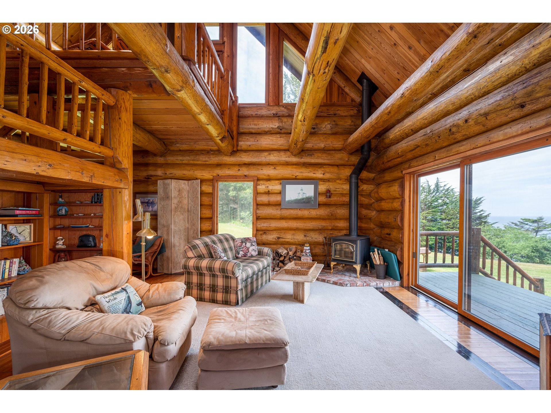 36044 Highway 101 Property Photo 28