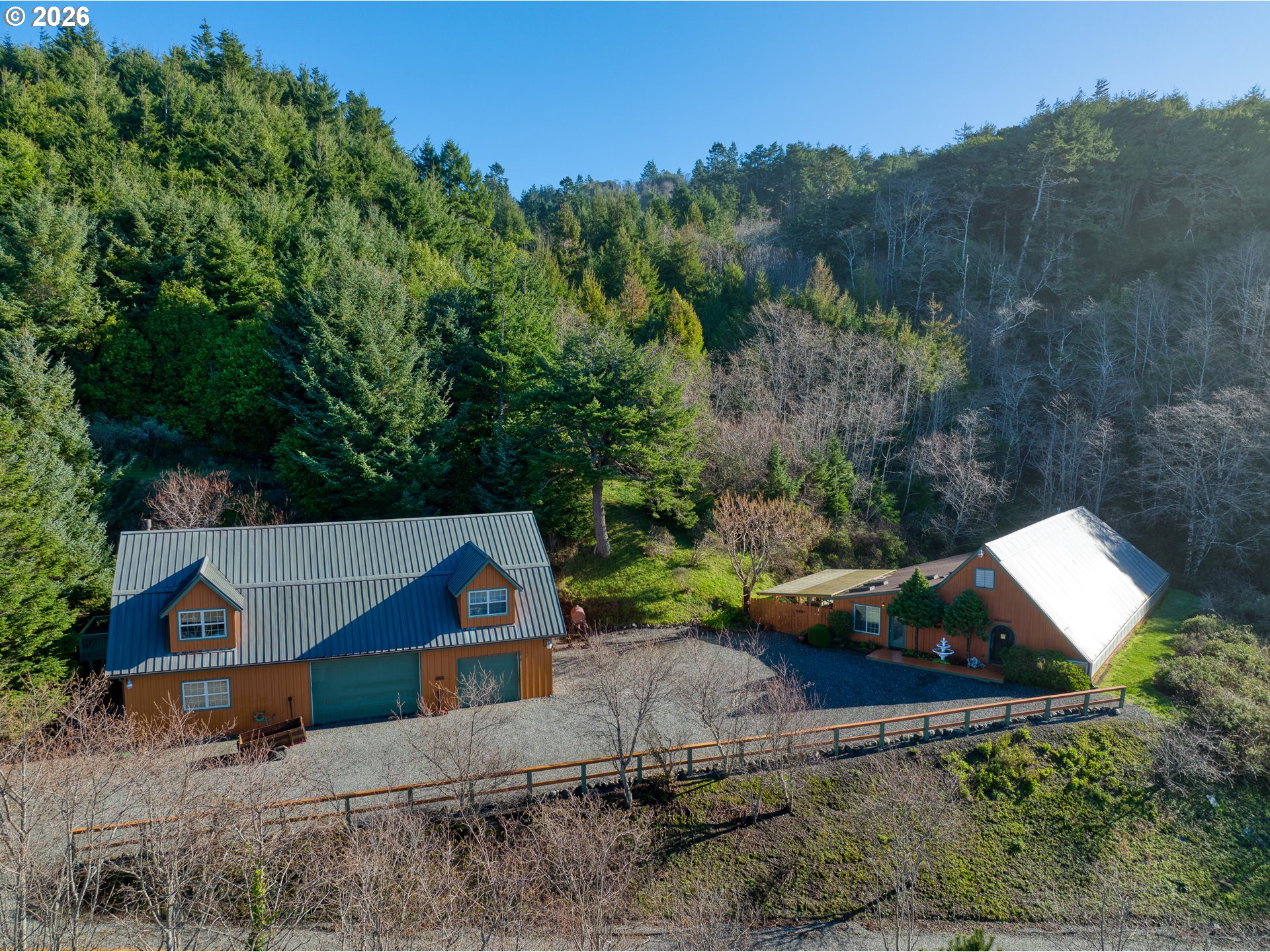 36044 Highway 101 Property Photo 32
