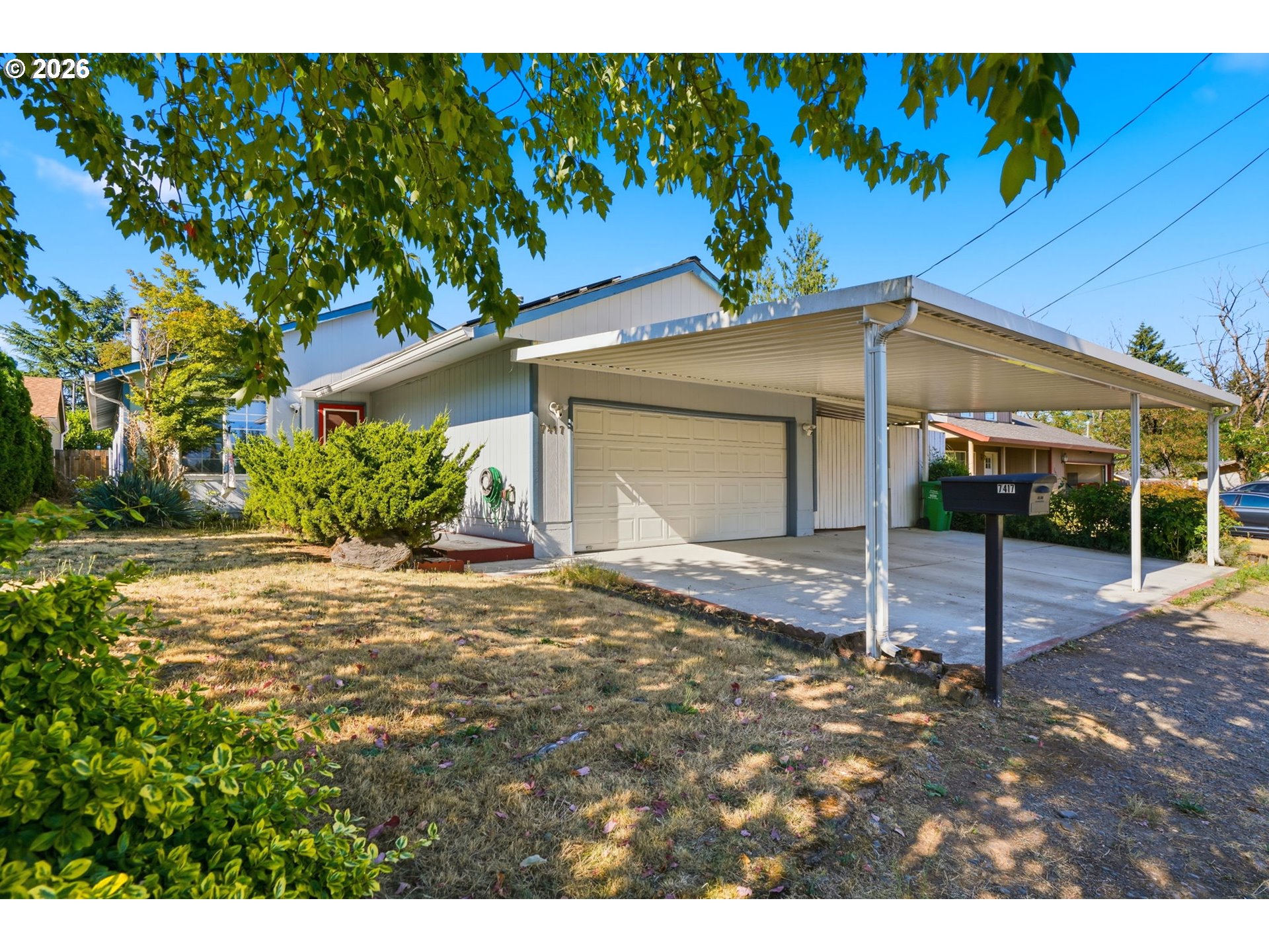 7417 Se Sherrett St Property Photo 1