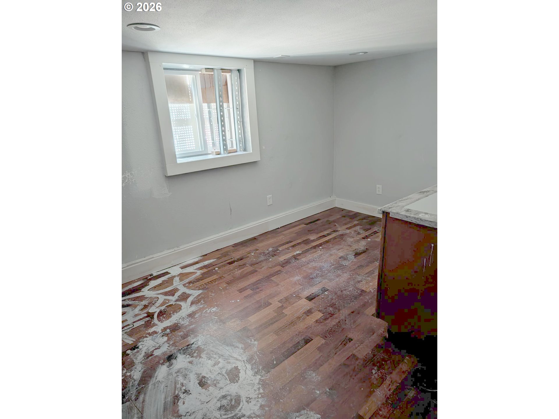 2004 Se Ash St Property Photo 26