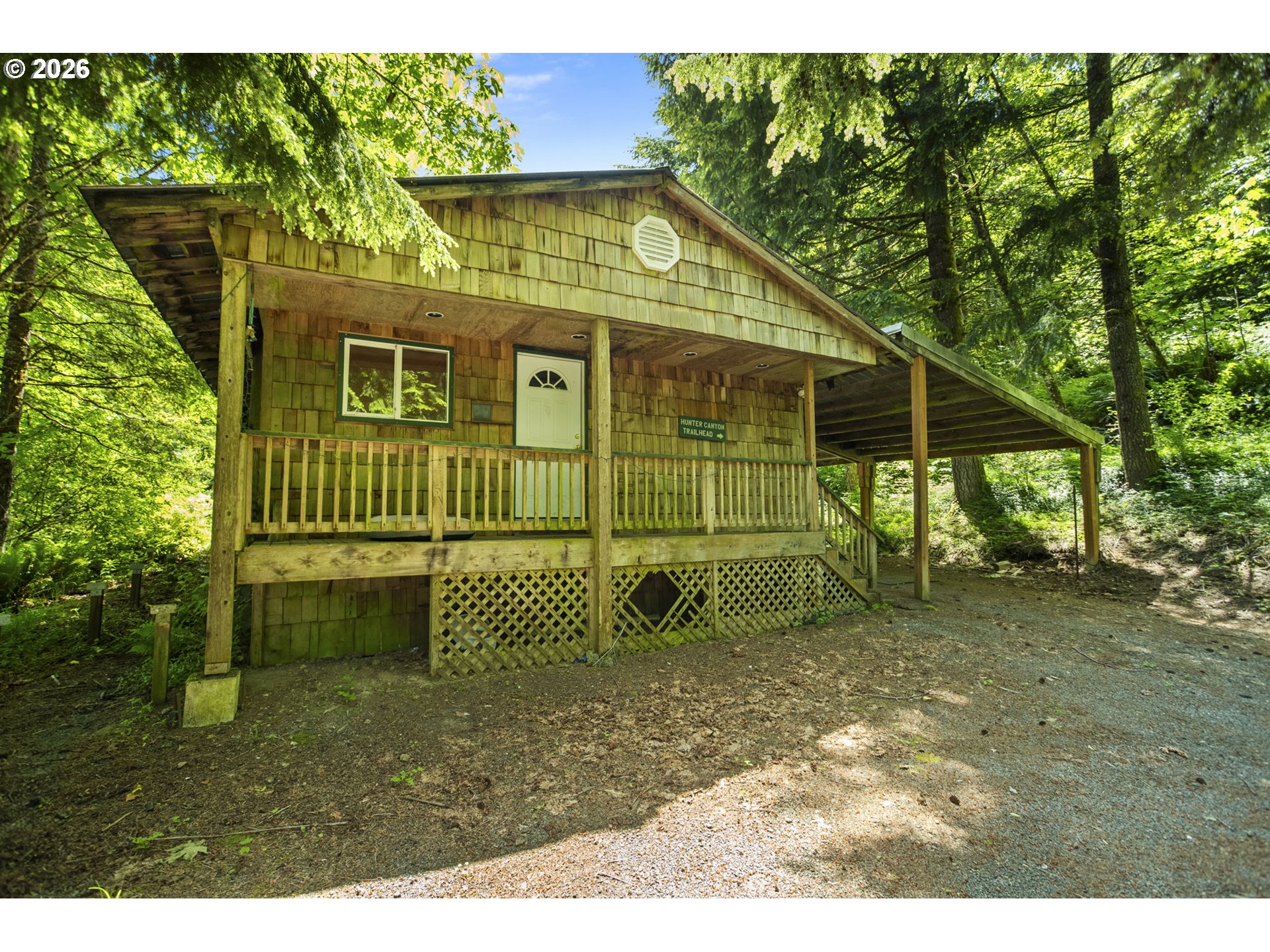 400 N Dubois Rd Property Photo 1