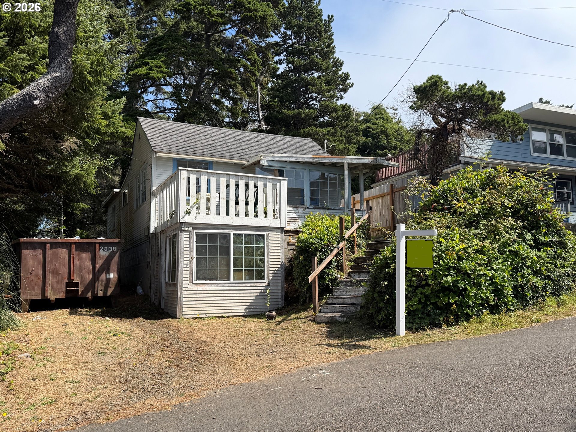 2724 Nw Lee Ave Property Photo 1