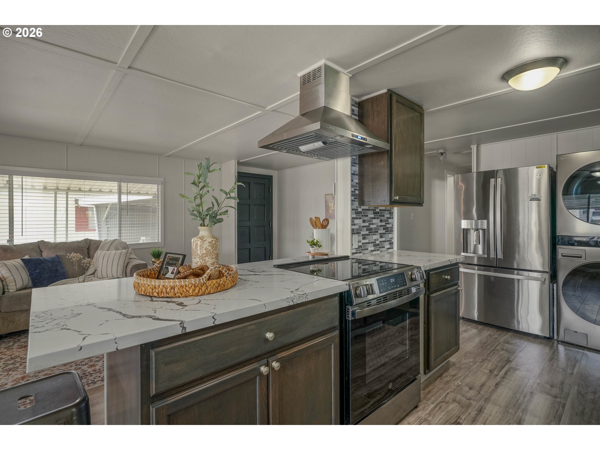 612 N Cascade Dr Property Photo 14