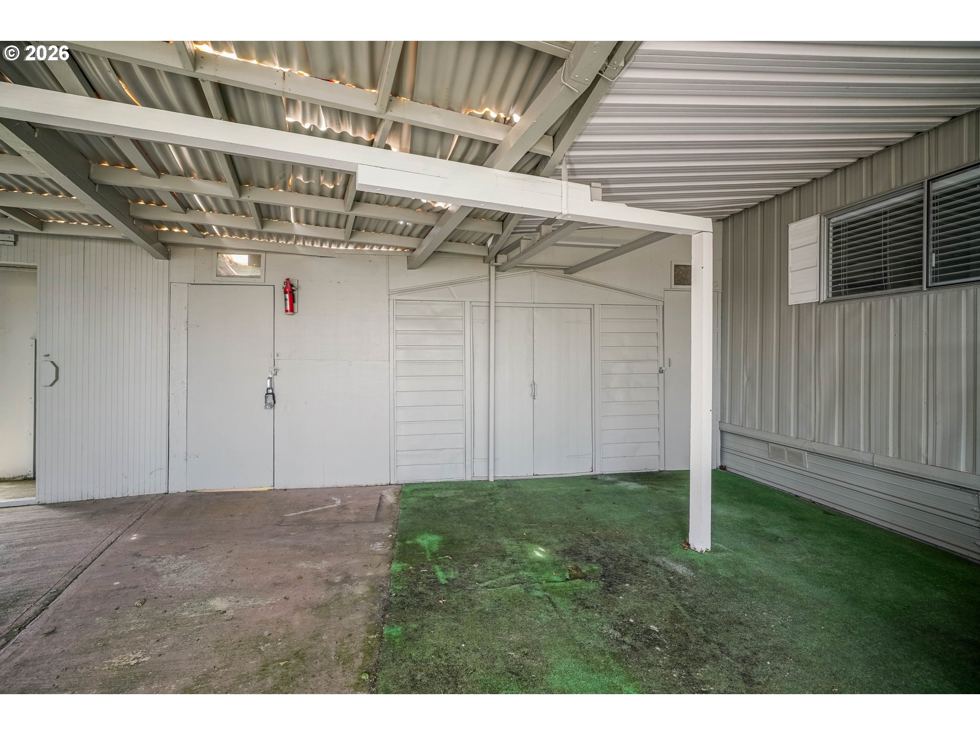 612 N Cascade Dr Property Photo 32