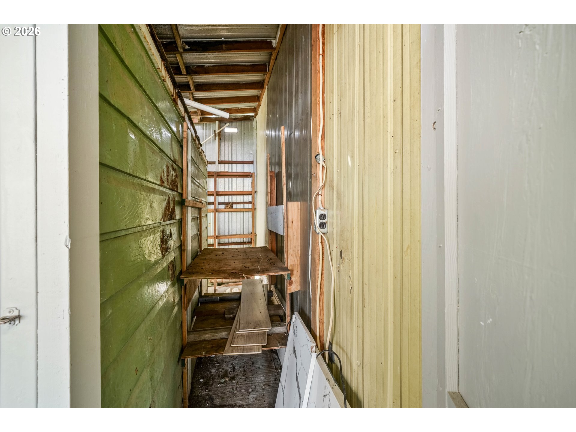 612 N Cascade Dr Property Photo 34