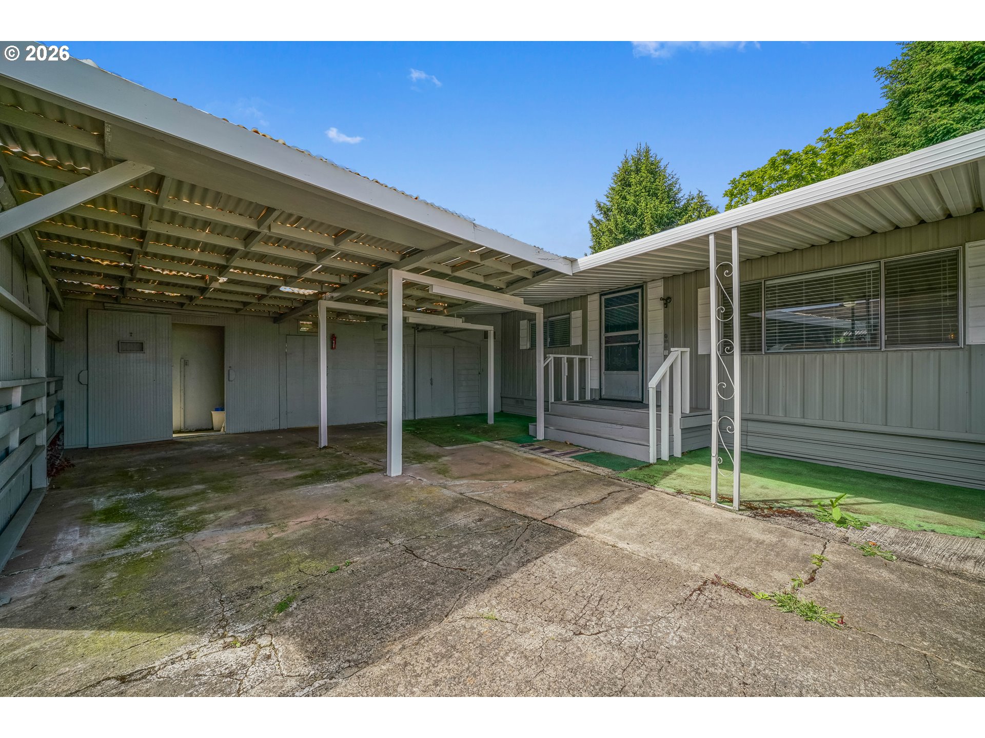 612 N Cascade Dr Property Photo 39