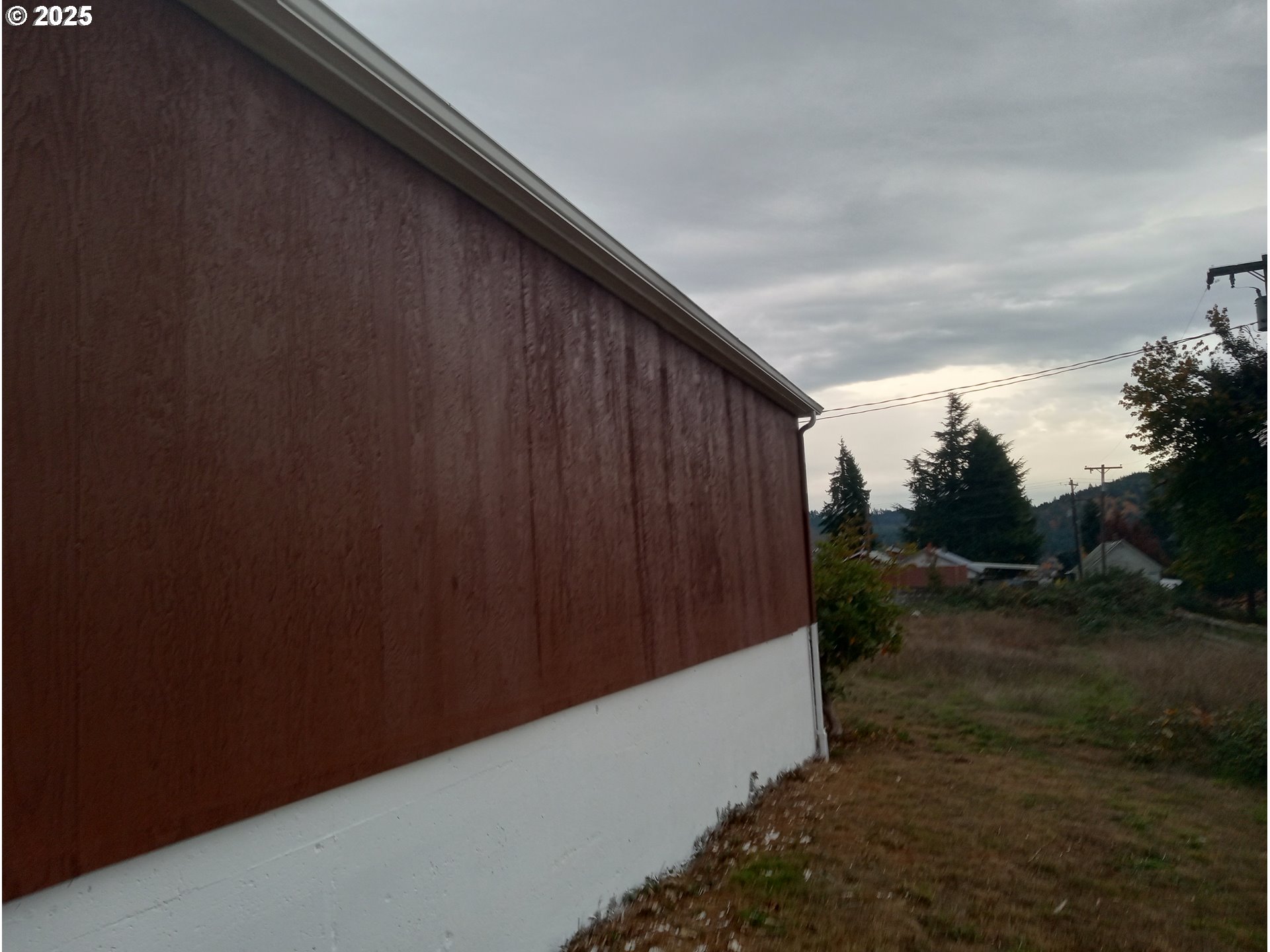80304 Old Lorane Rd Property Photo 7