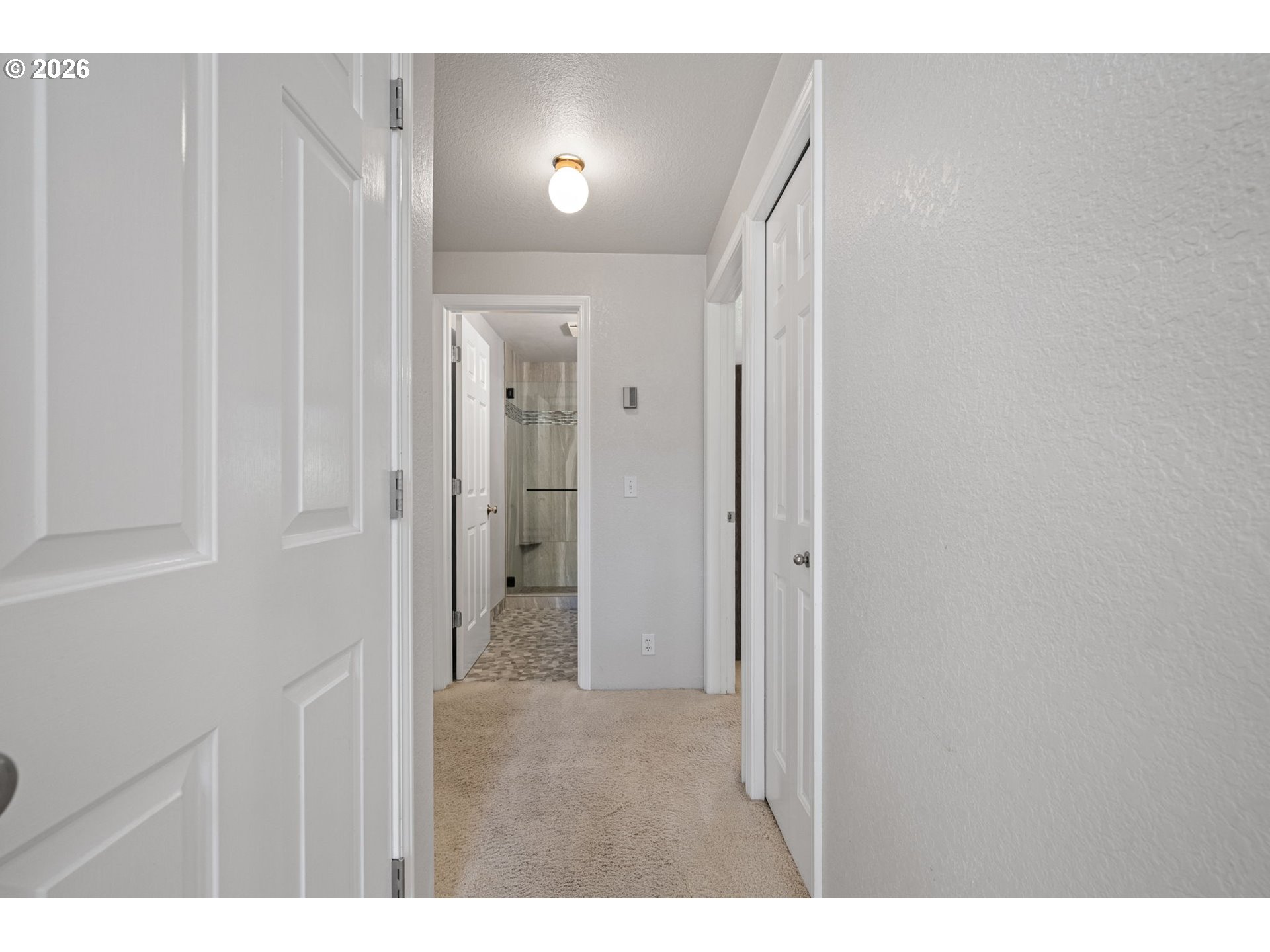 85 W 35th Pl Property Photo 18