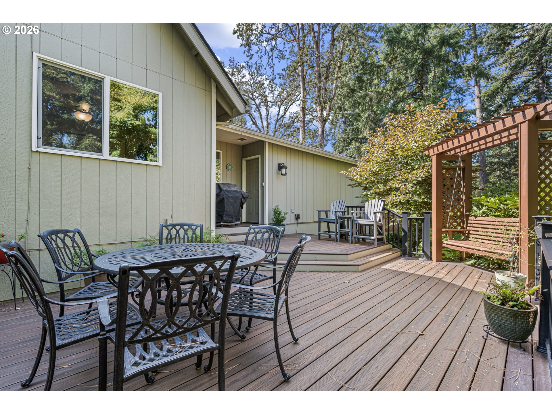 85 W 35th Pl Property Photo 32
