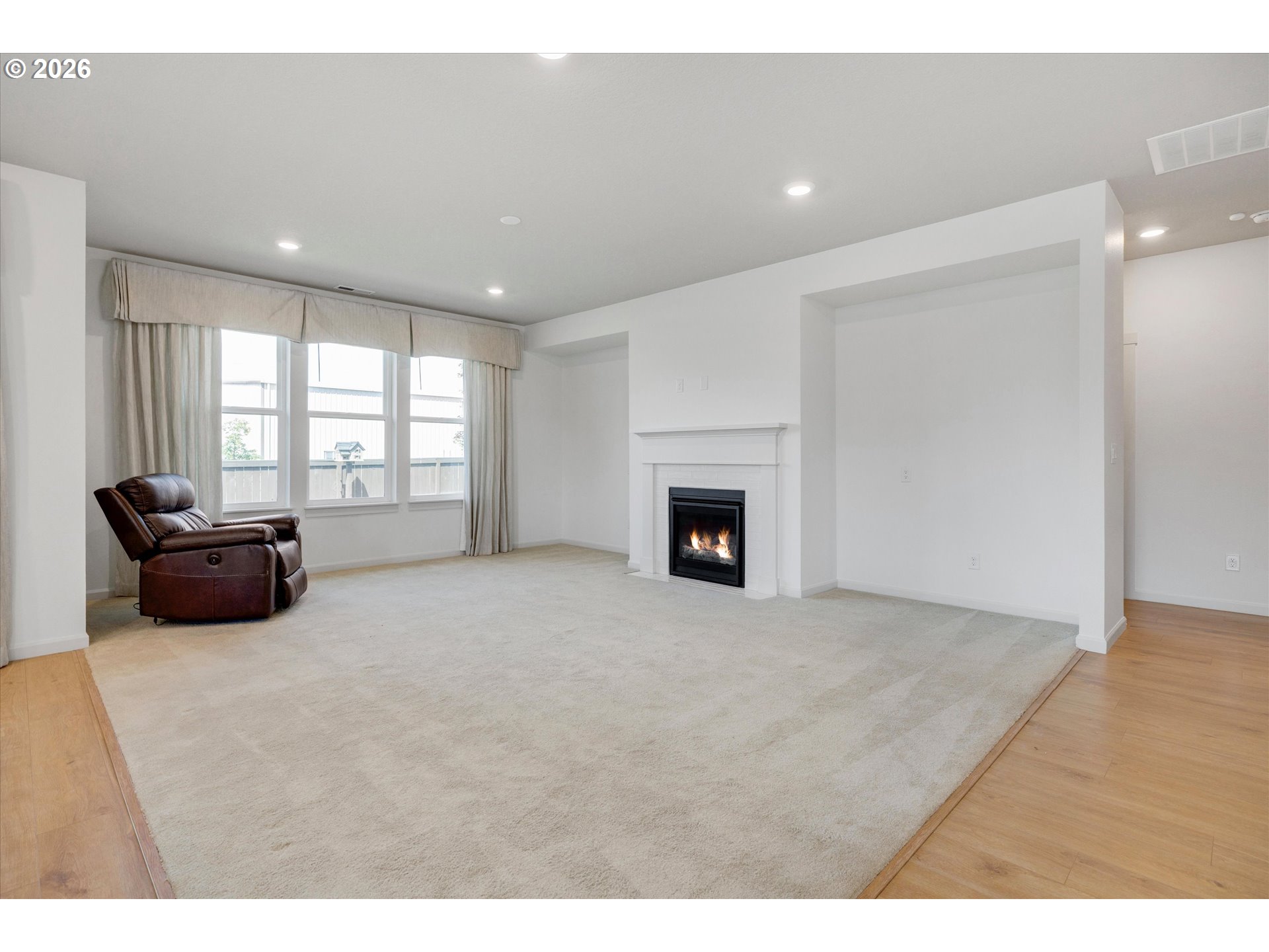 1917 N Hyssop St Property Photo 21