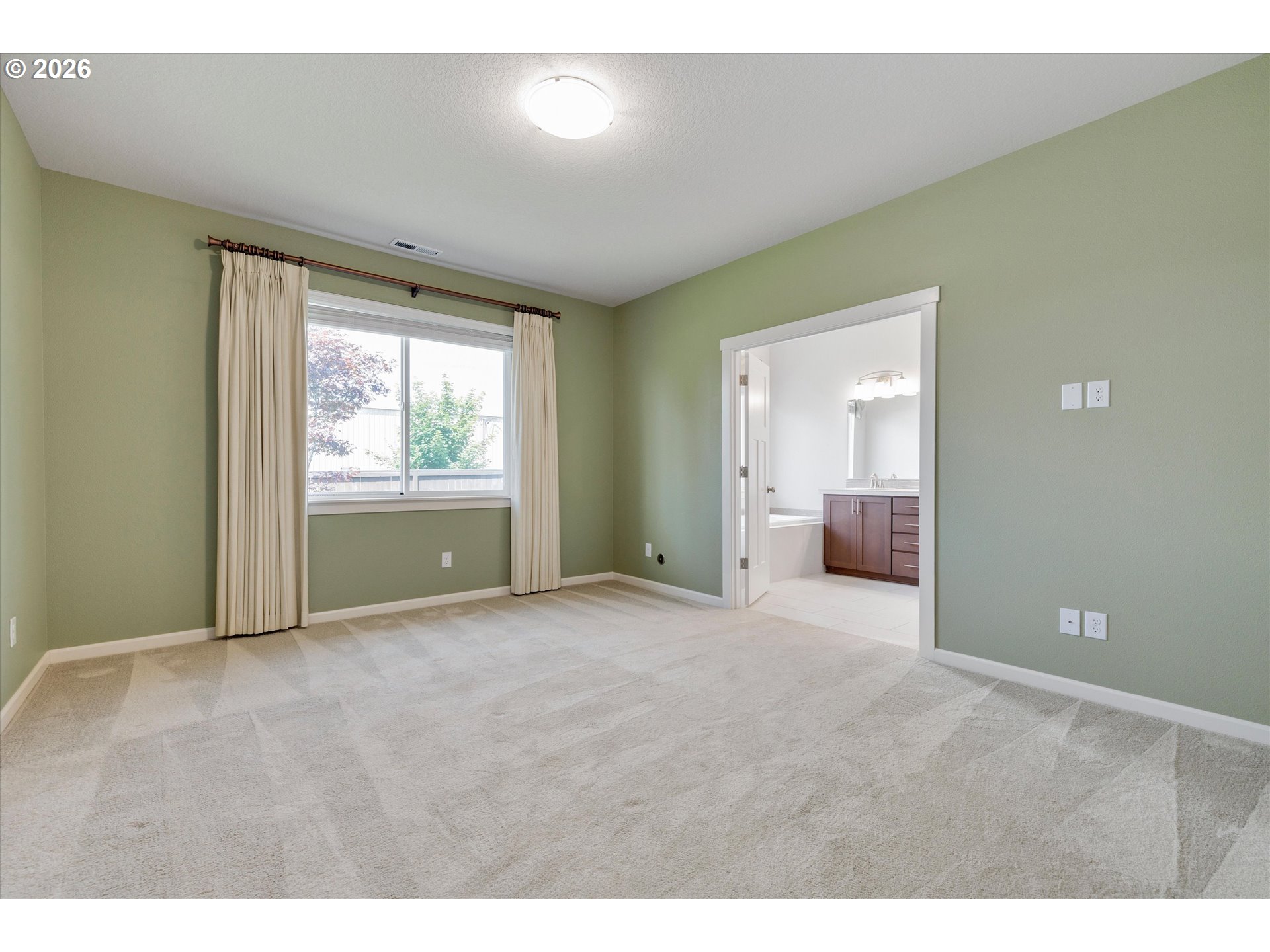 1917 N Hyssop St Property Photo 28
