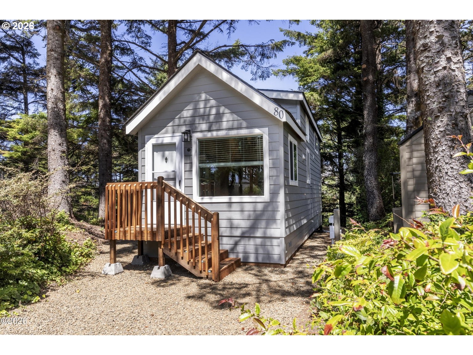 4875 N Hwy 101 Property Photo 1
