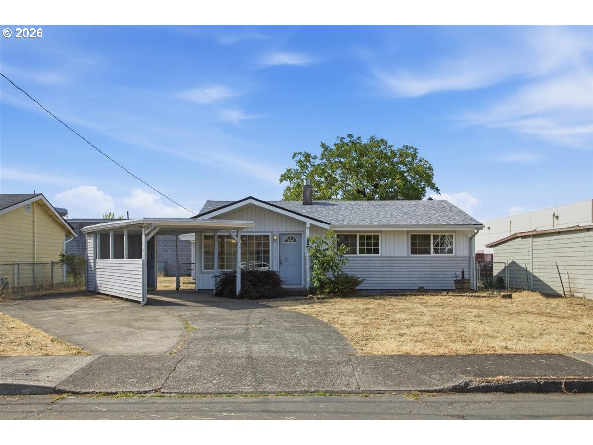 2270 Hoyt St Se Property Photo 1
