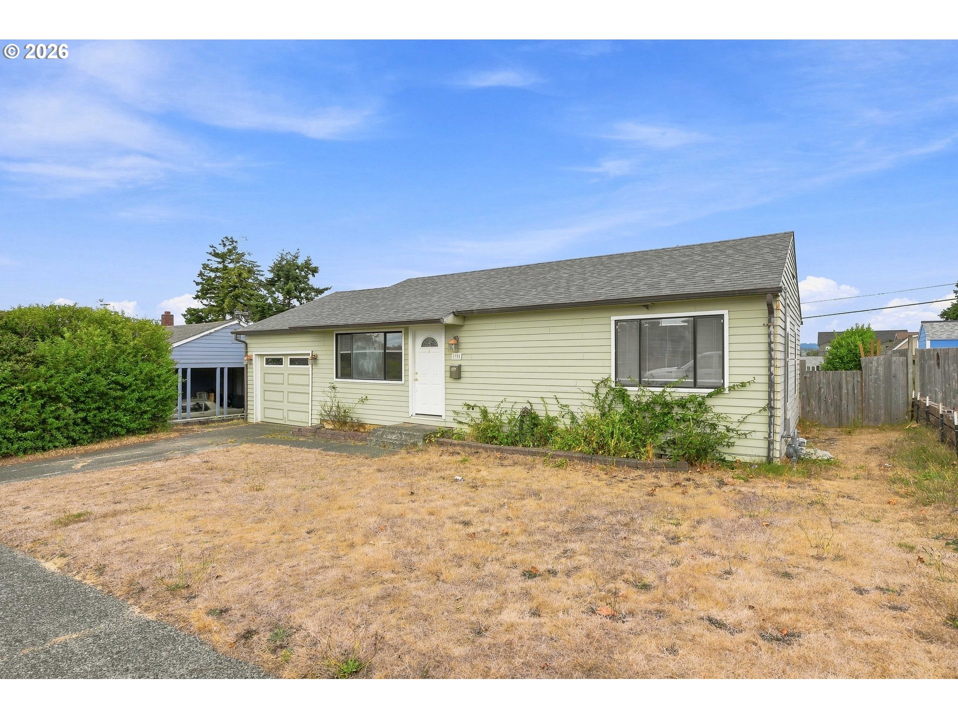 1955 Johnson St Property Photo 25