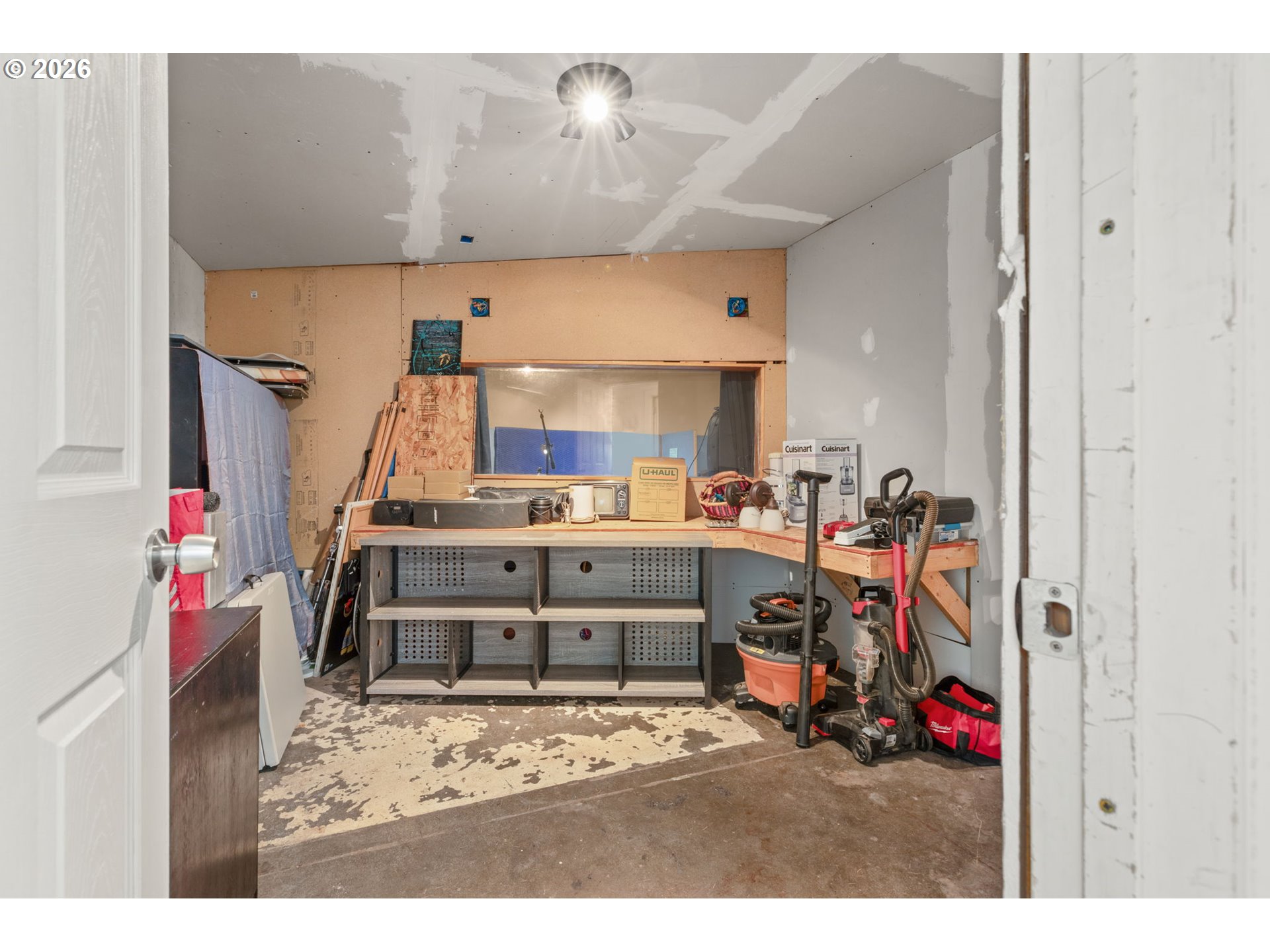 9136 Se Steele St Property Photo 23