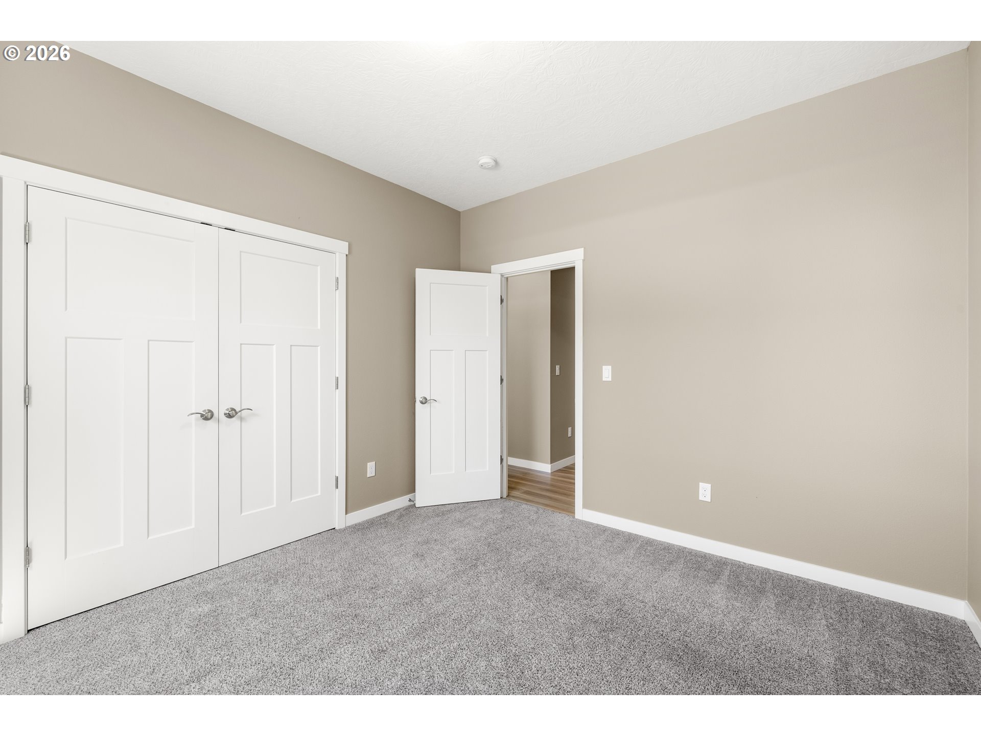 405 Ne Berry St Property Photo 30