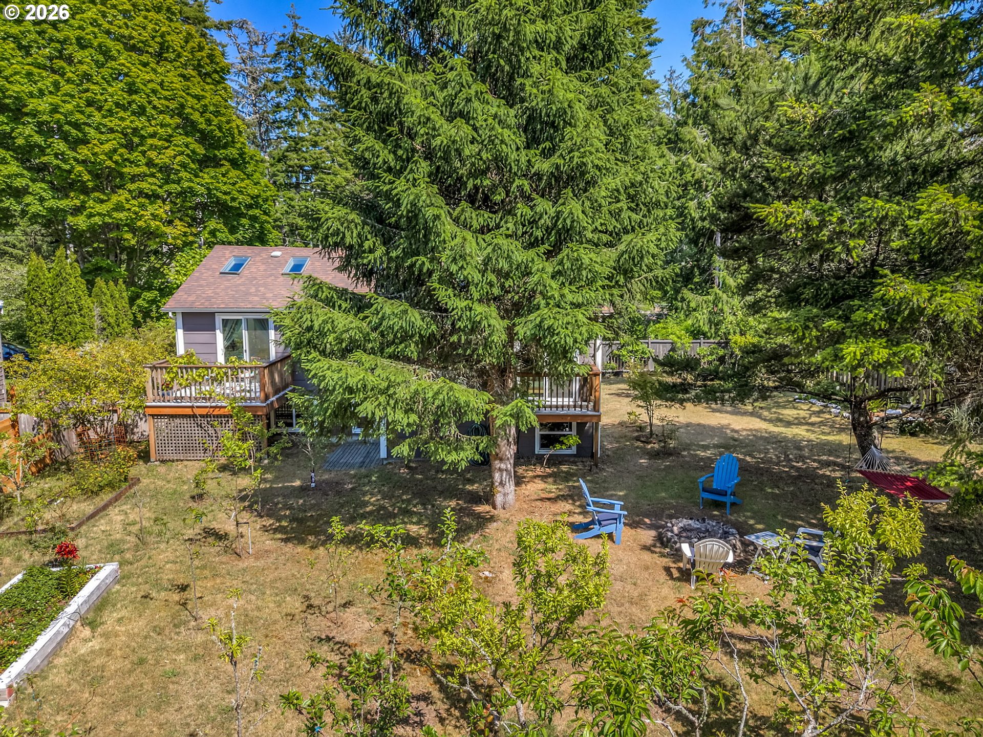 425 County Rd Property Photo 33