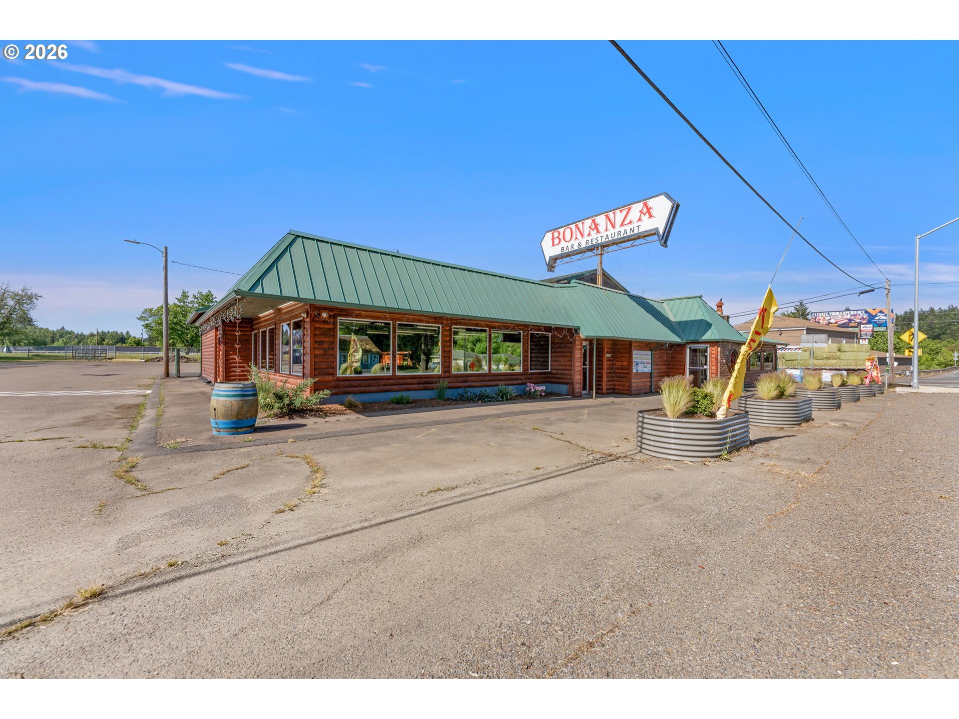 28405 Salmon River Hwy Property Photo 1