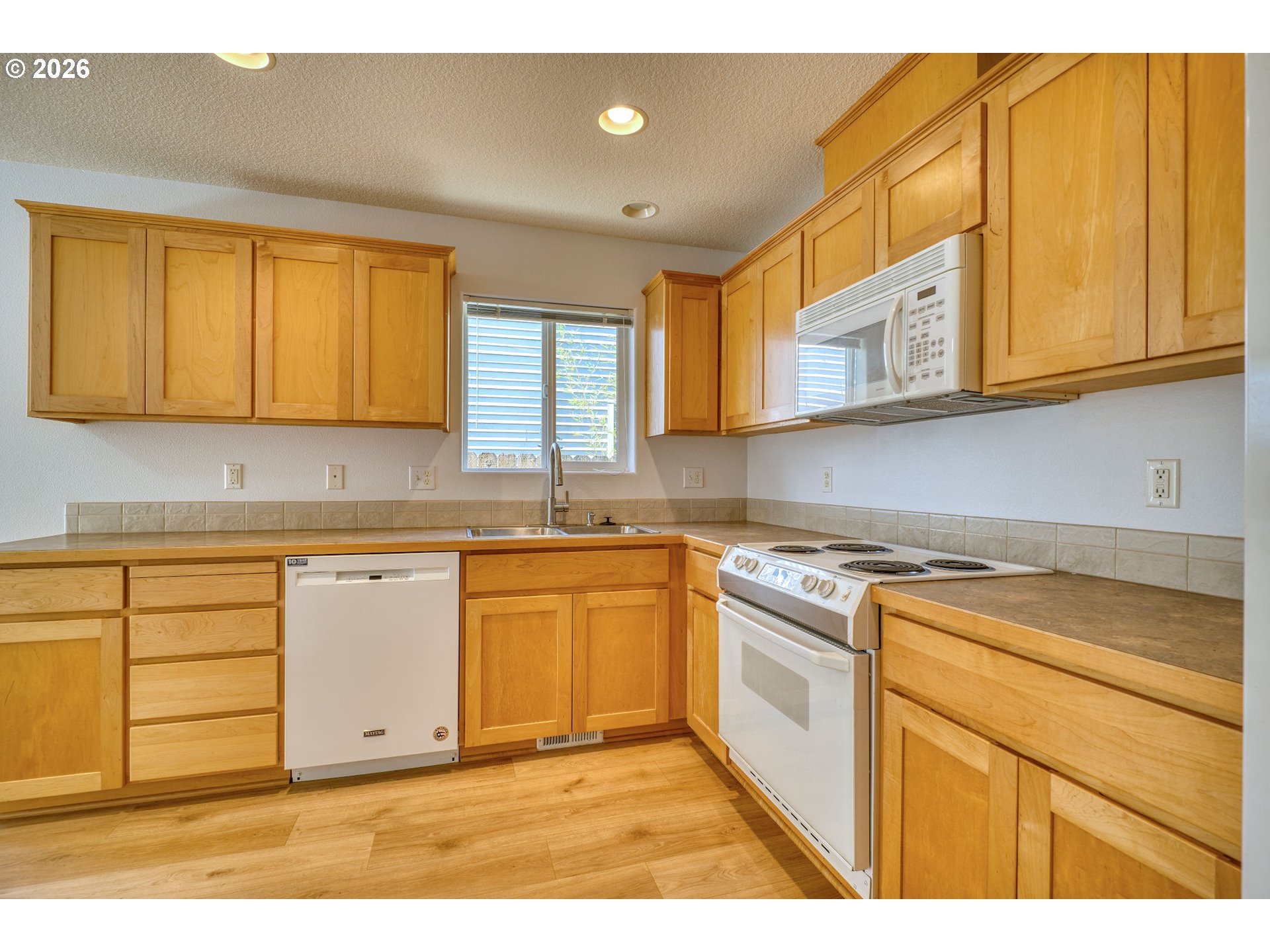 35340 Oakwood Dr Property Photo 12