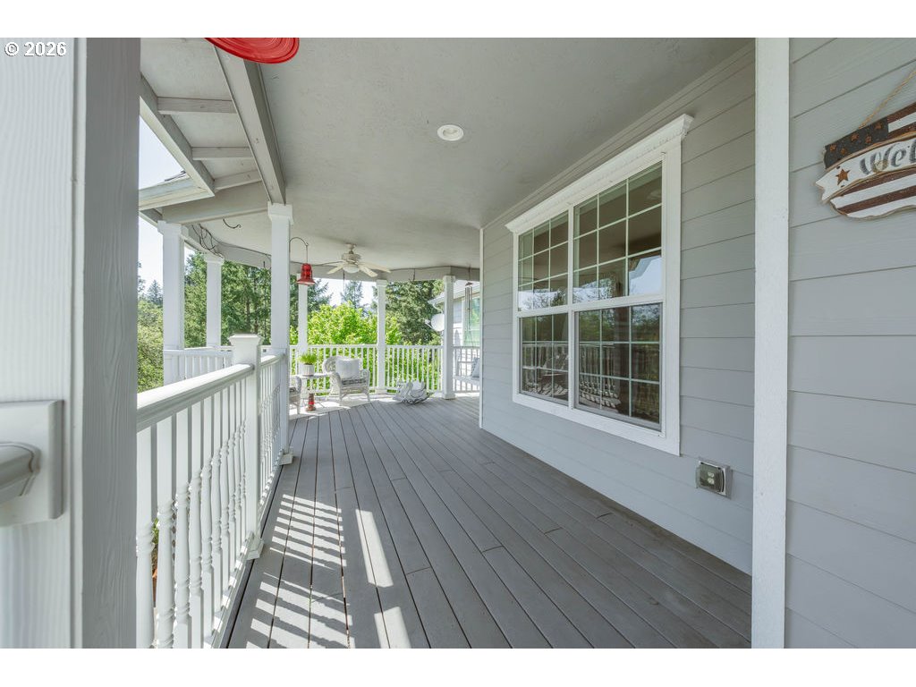 160 Melrose Terrace Ln Property Photo 5