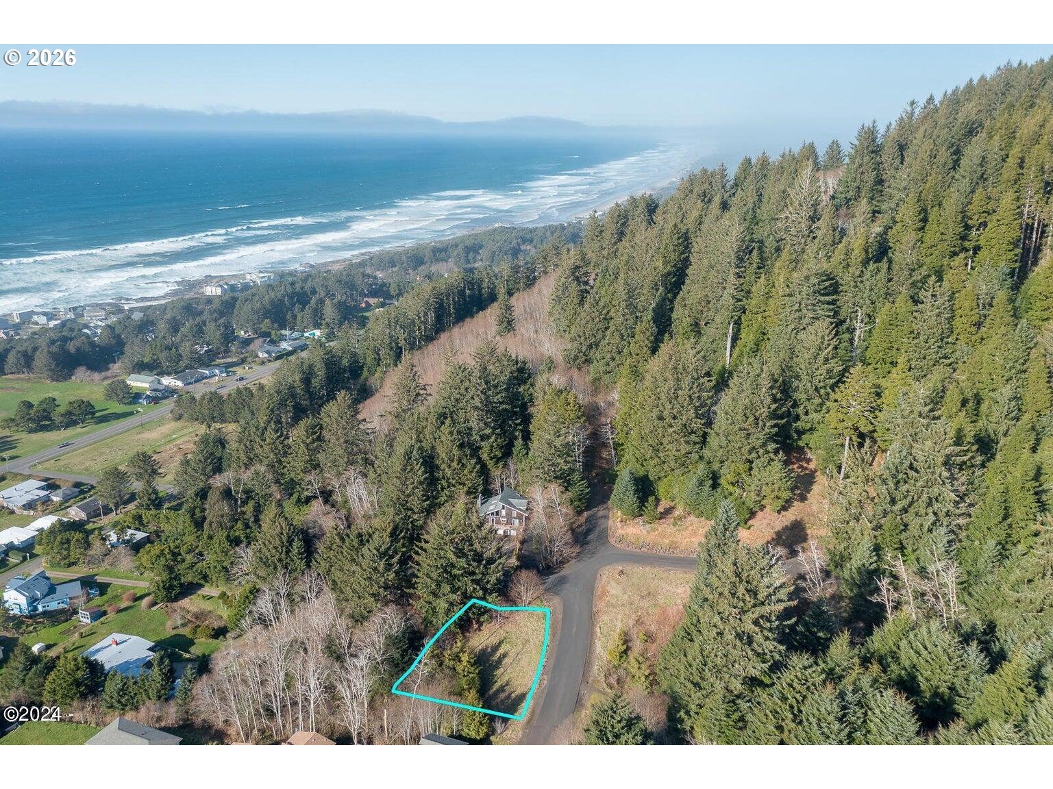 212 CHIEF ALBERT DR Property Photo 1
